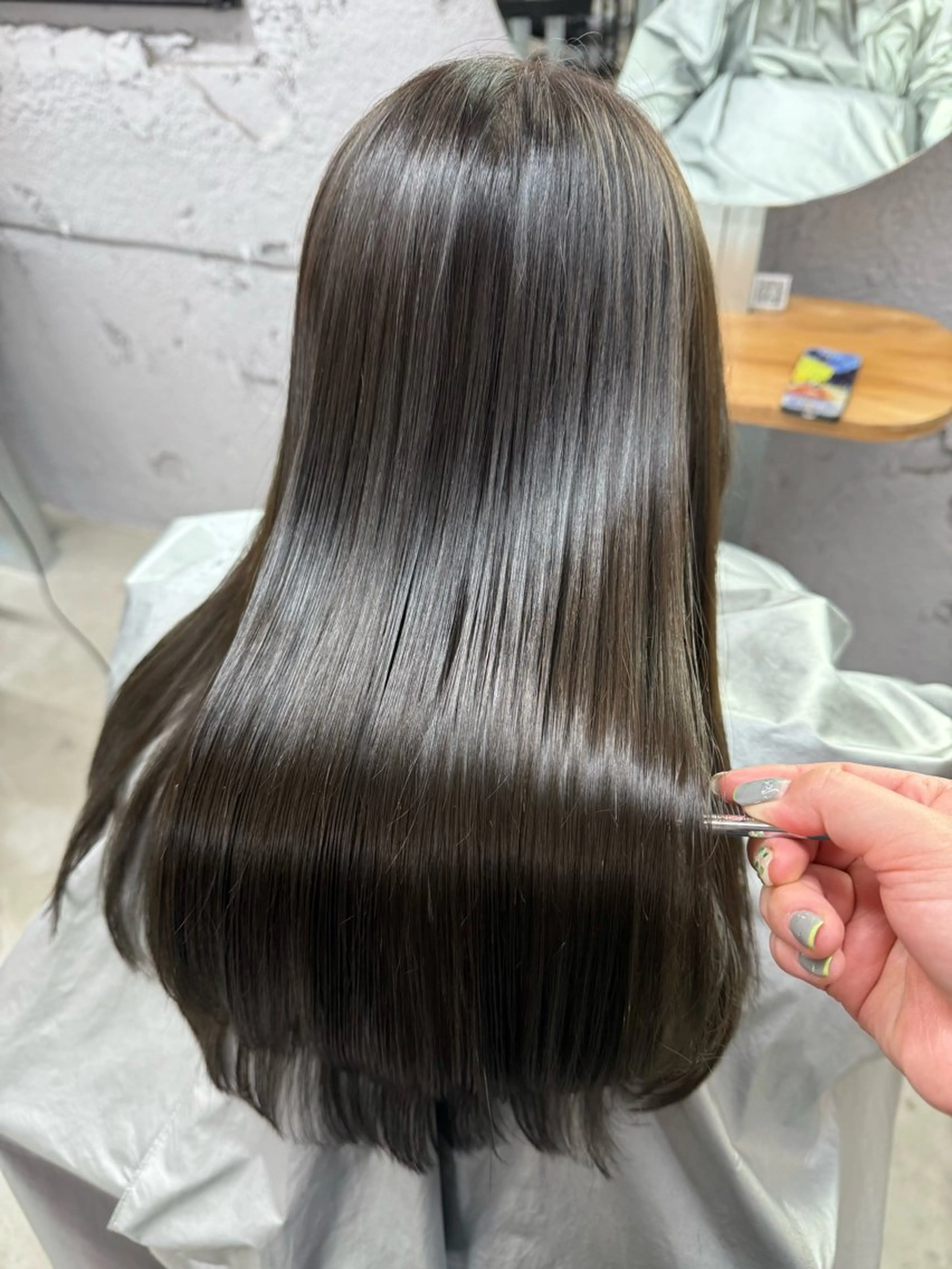 ロング 髪質改善 カット ヘアカラー 清水 遥香のヘアスタイル