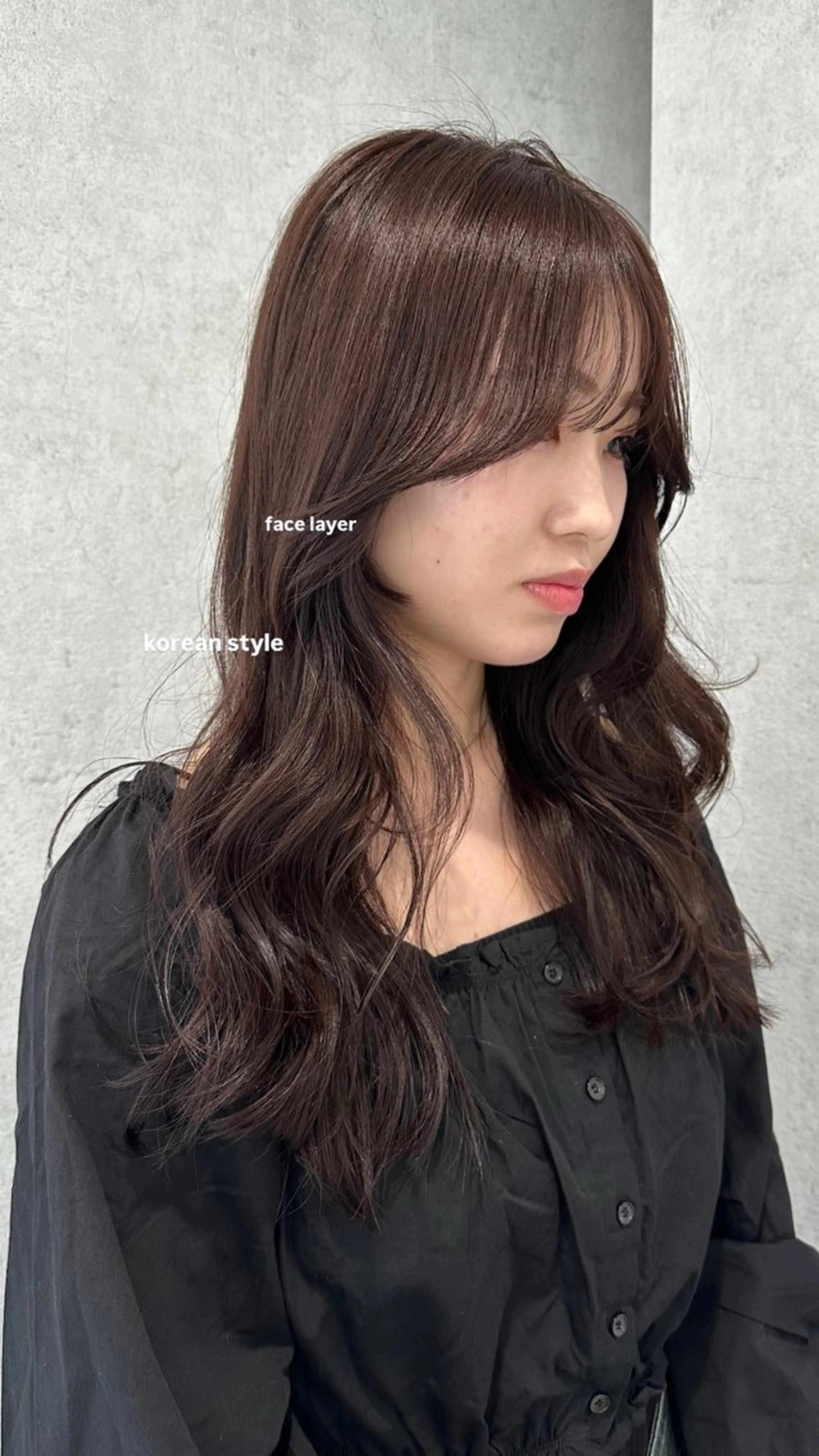 セミロング カラー v-lab studio所属・韓国レイヤーカット/ 艶カラー/ noaのヘアスタイル