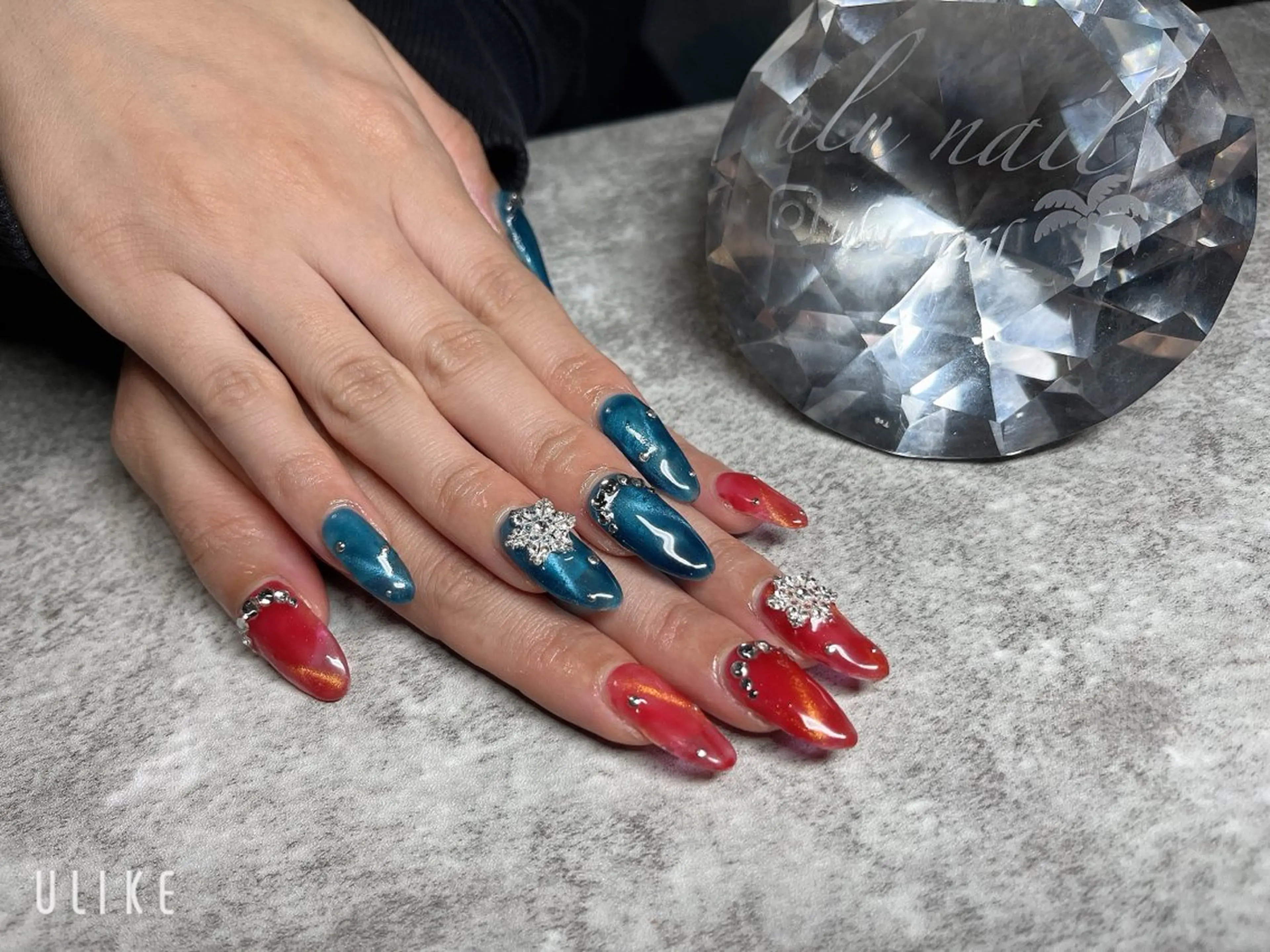 ネイル 長さ出し 持ち込み スカルプネイル 佐野 愛美のエステ・リラクイメージ