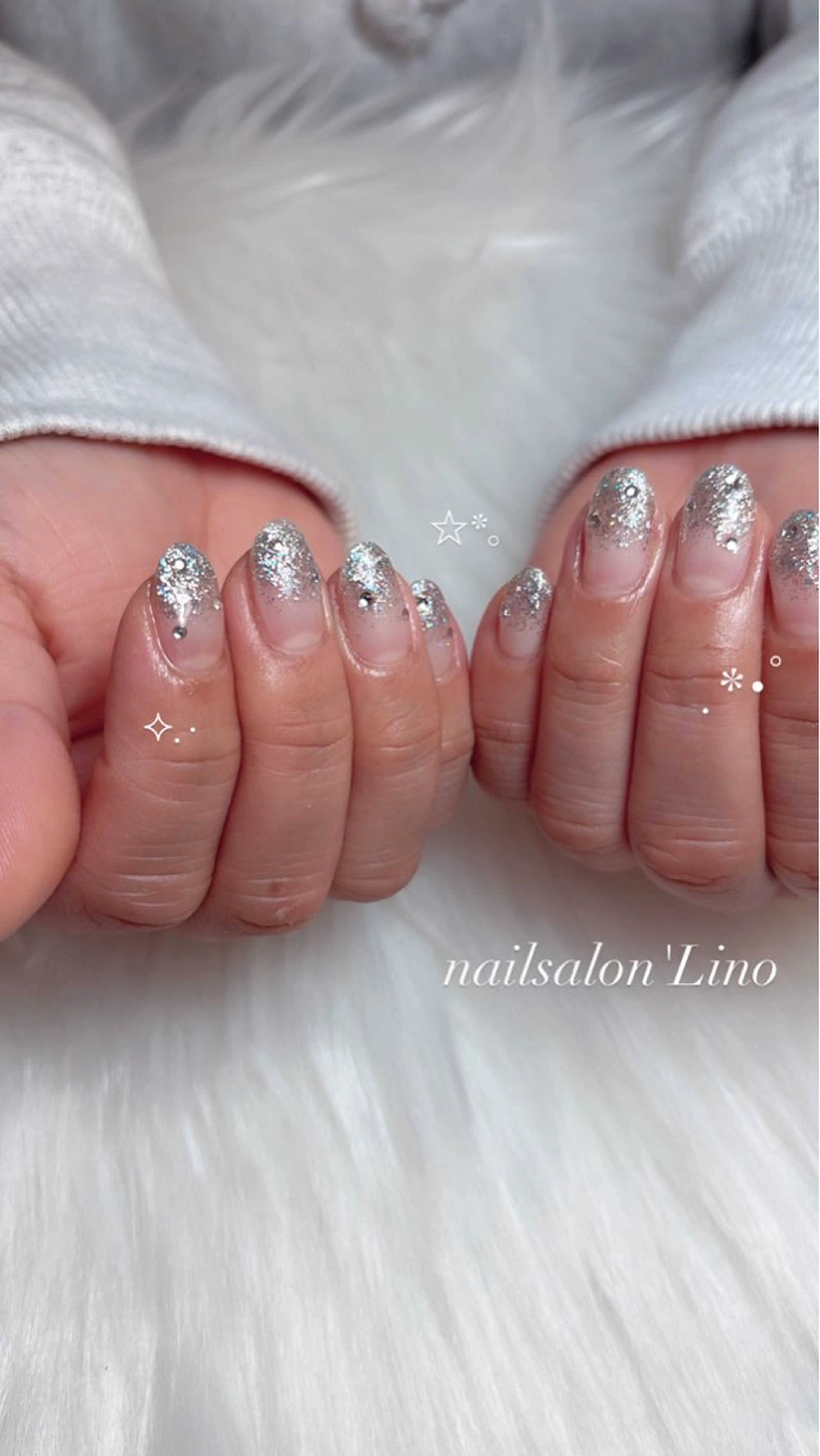 ネイル グラデーション キラキラネイル ラメ(グリッター) ラメグラデーション シンプルネイル ハンドネイル Lino𓂃⟡.· Chizuruのネイルデザイン