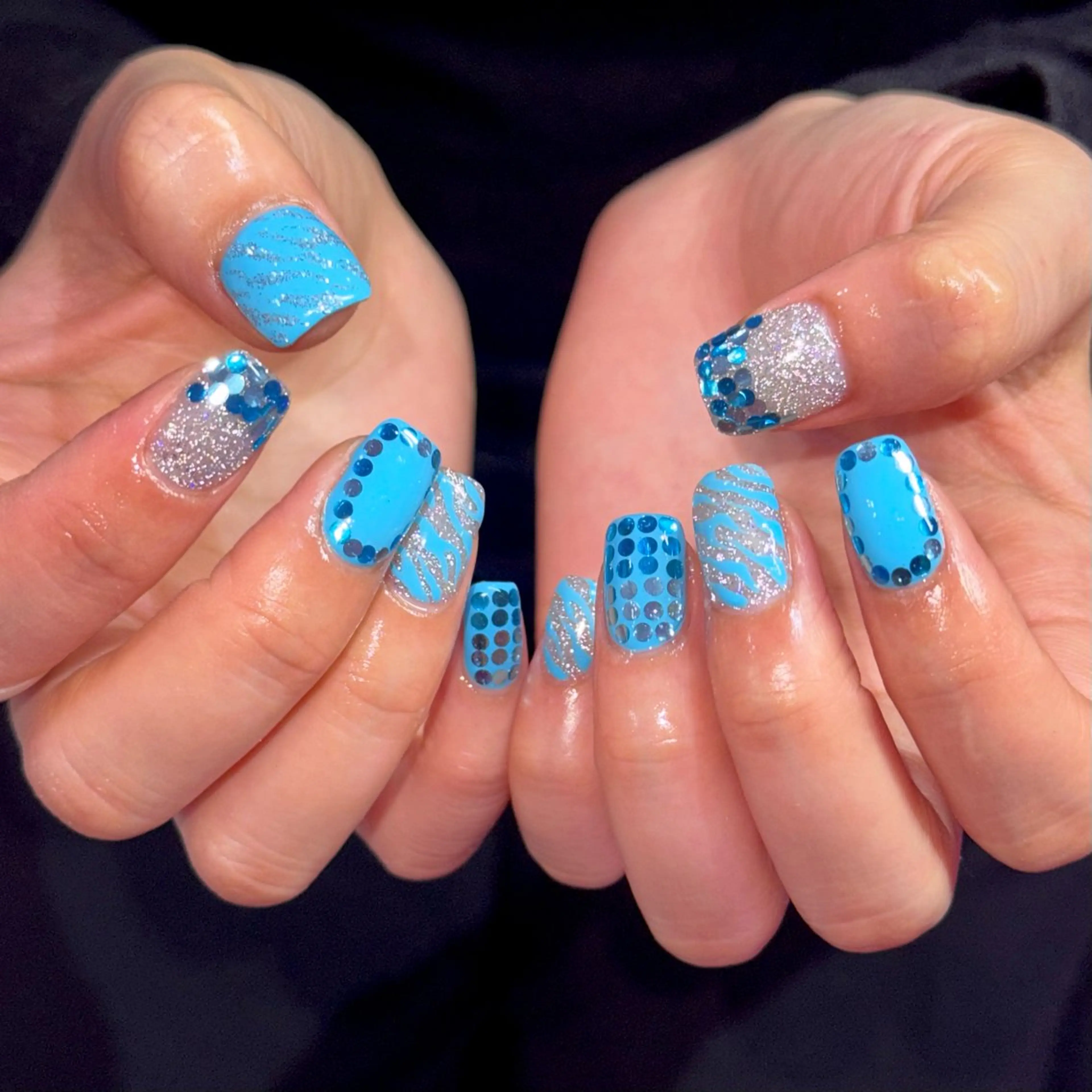 ネイル ハンドネイル 🫧HI-KO 🫧のネイルデザイン