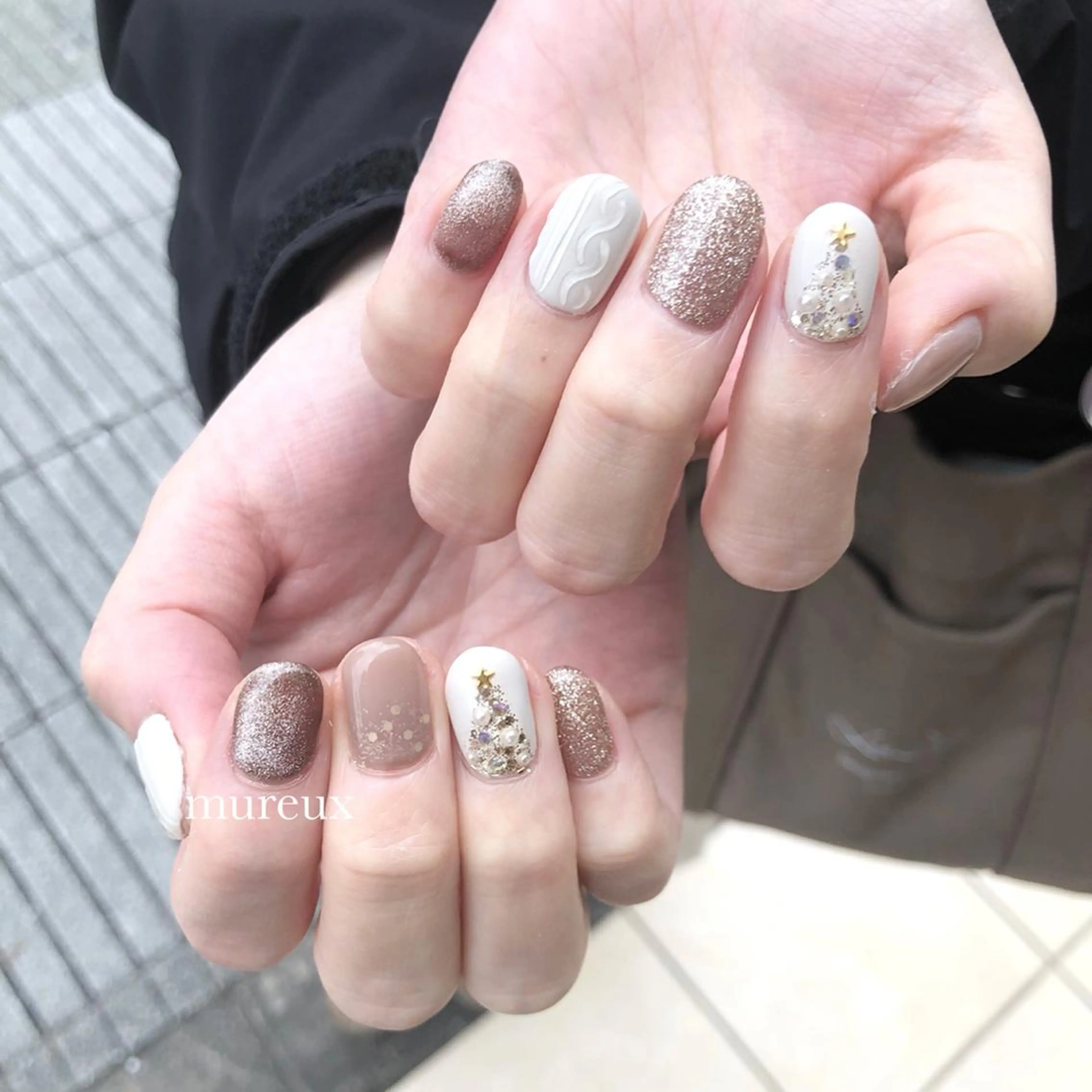 ネイル ハンドネイル mureux ∵ayakaのネイルデザイン