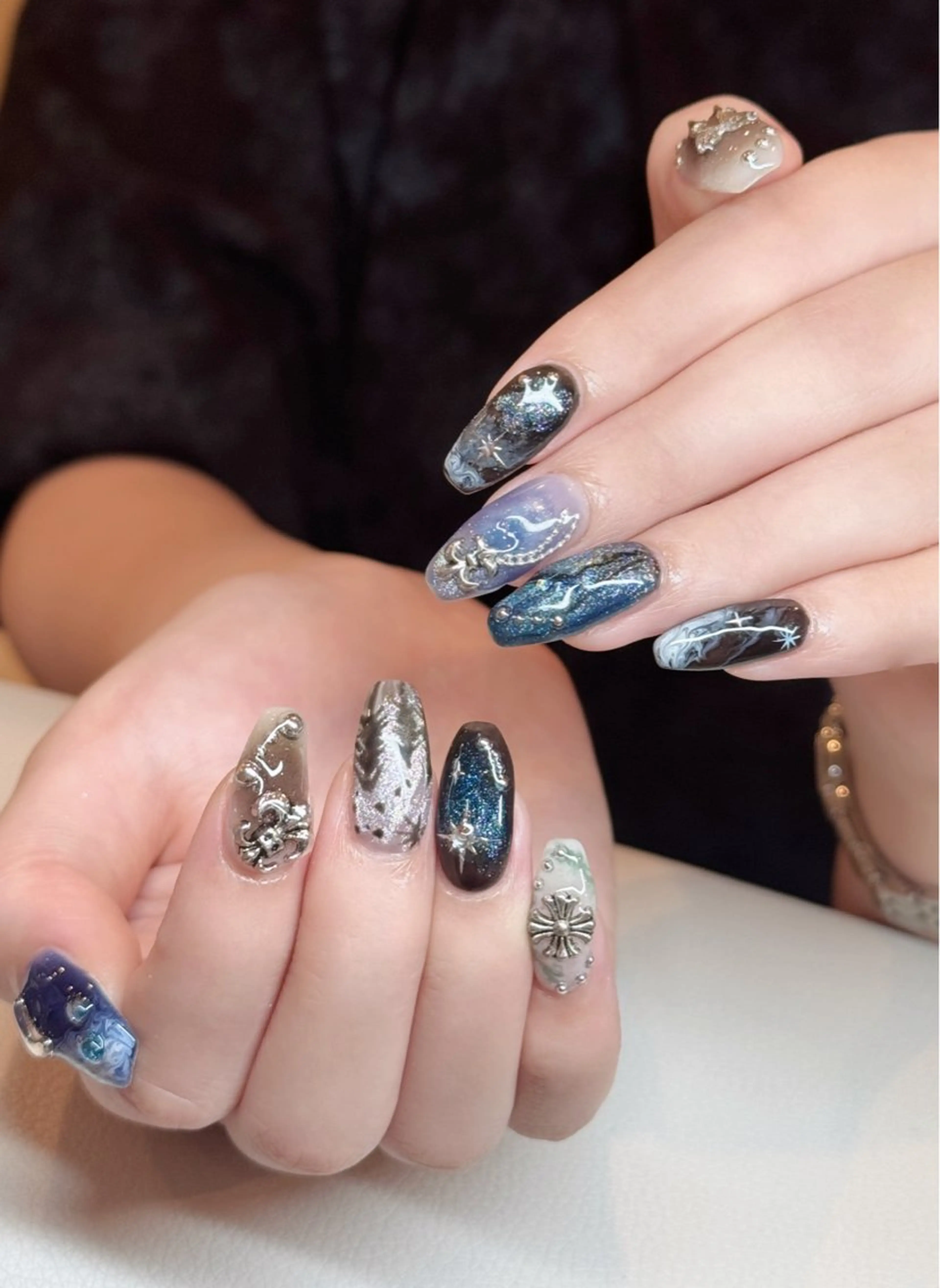 ネイル チークネイル フットネイル フレンチネイル グラデーション キラキラネイル ハンドネイル RUBY Nail 日暮里店のネイルデザイン