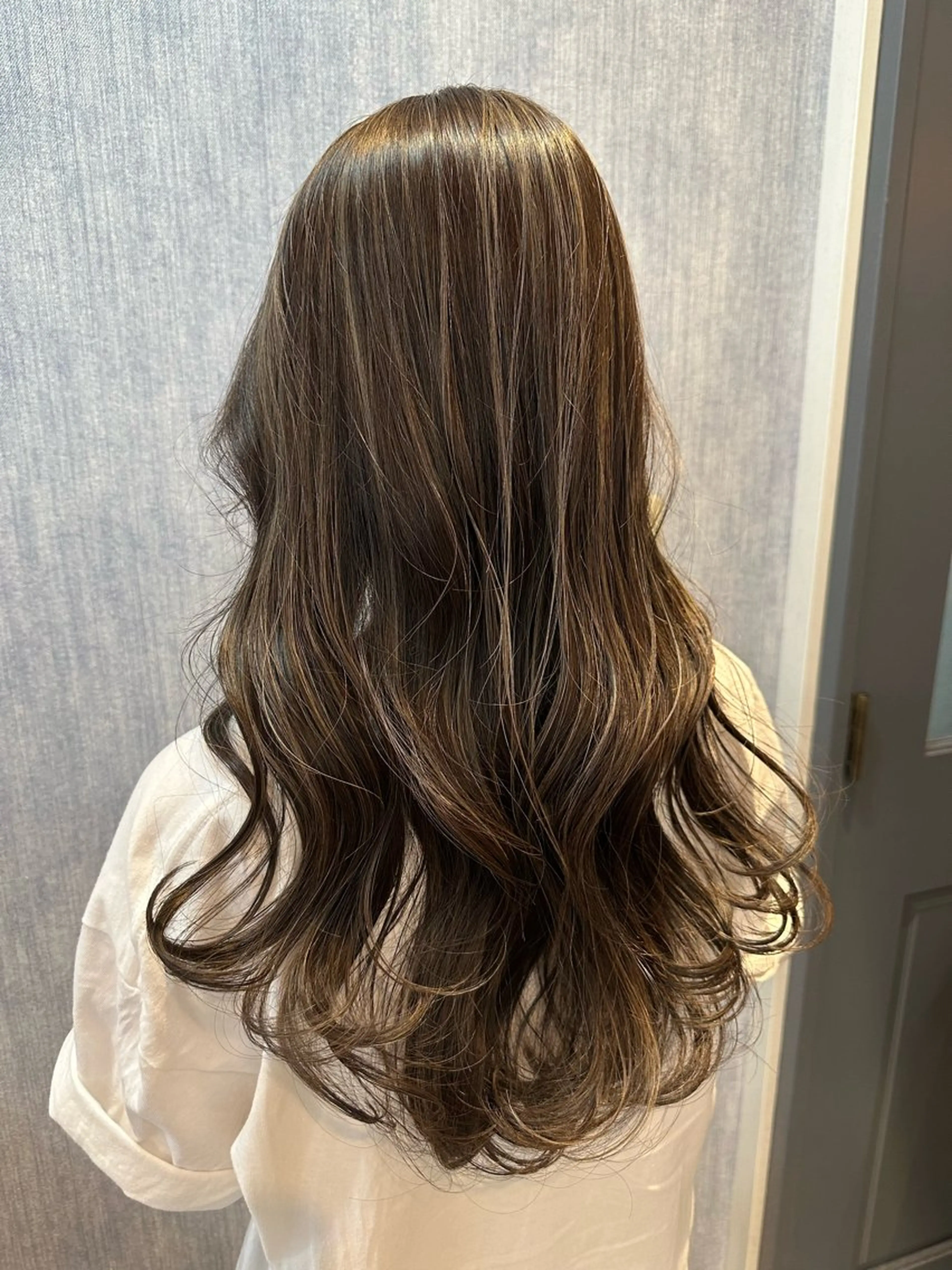 ロング カラー グレージュ ハイライトカラー ハイライト 💓永坂　美由紀💓 Aujuaソムリエのヘアスタイル