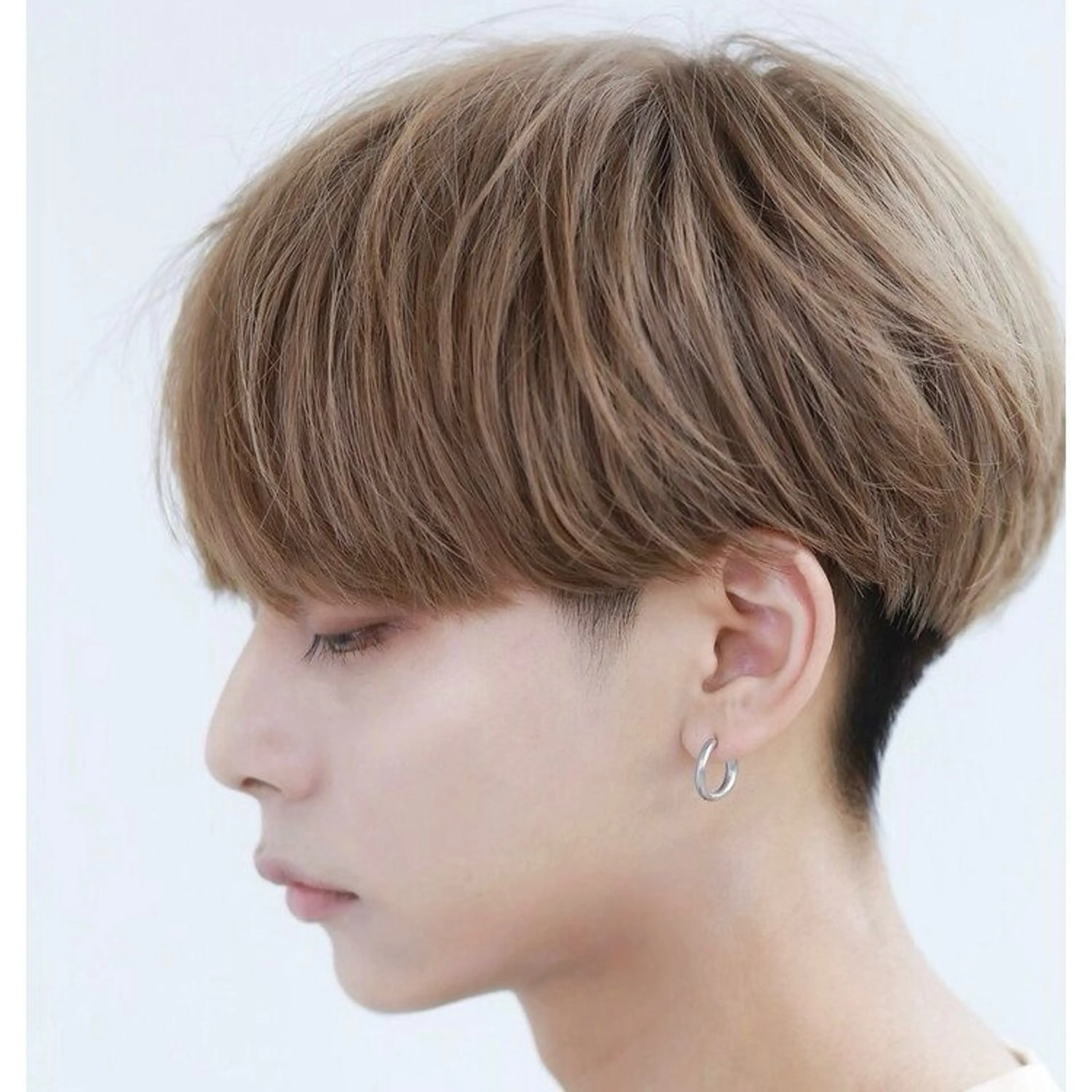 メンズ メンズブリーチ マッシュ メンズパーマ 刈り上げ カット 原宿メンズパーマ /かずまのヘアスタイル