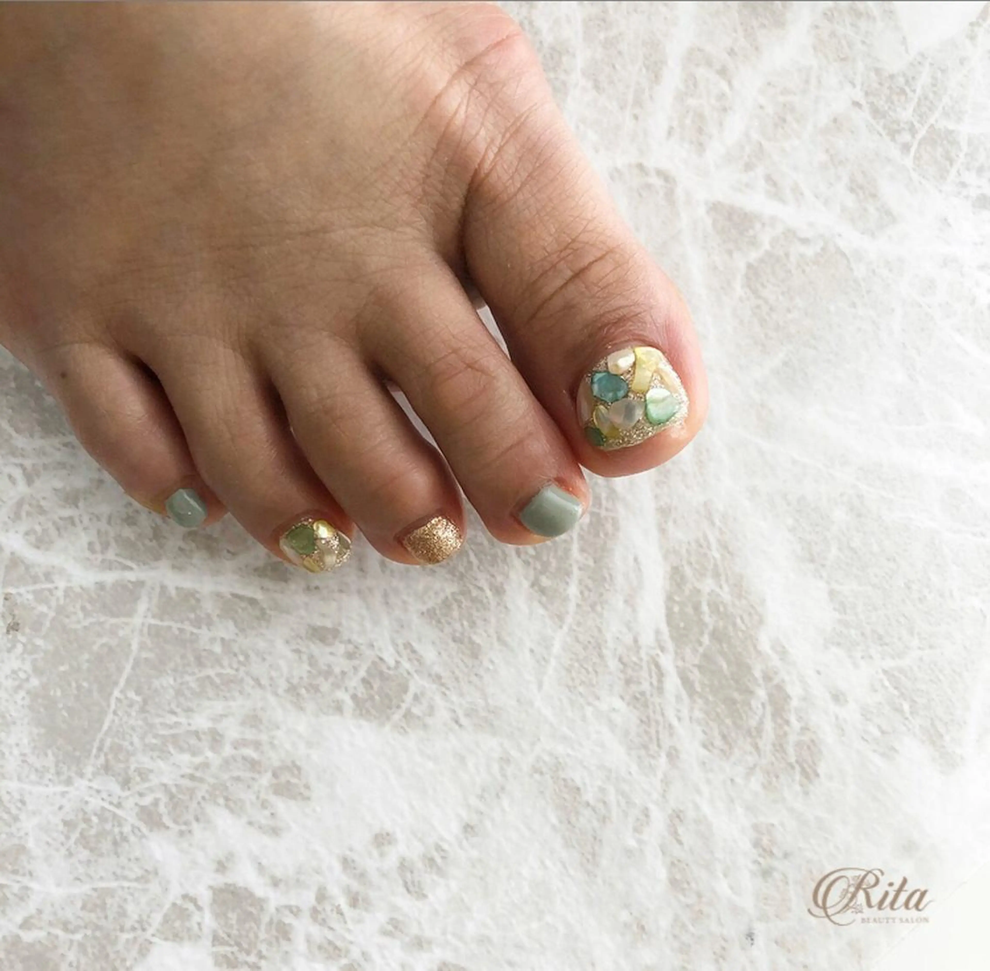 ネイル Rio 𓍼のネイルデザイン