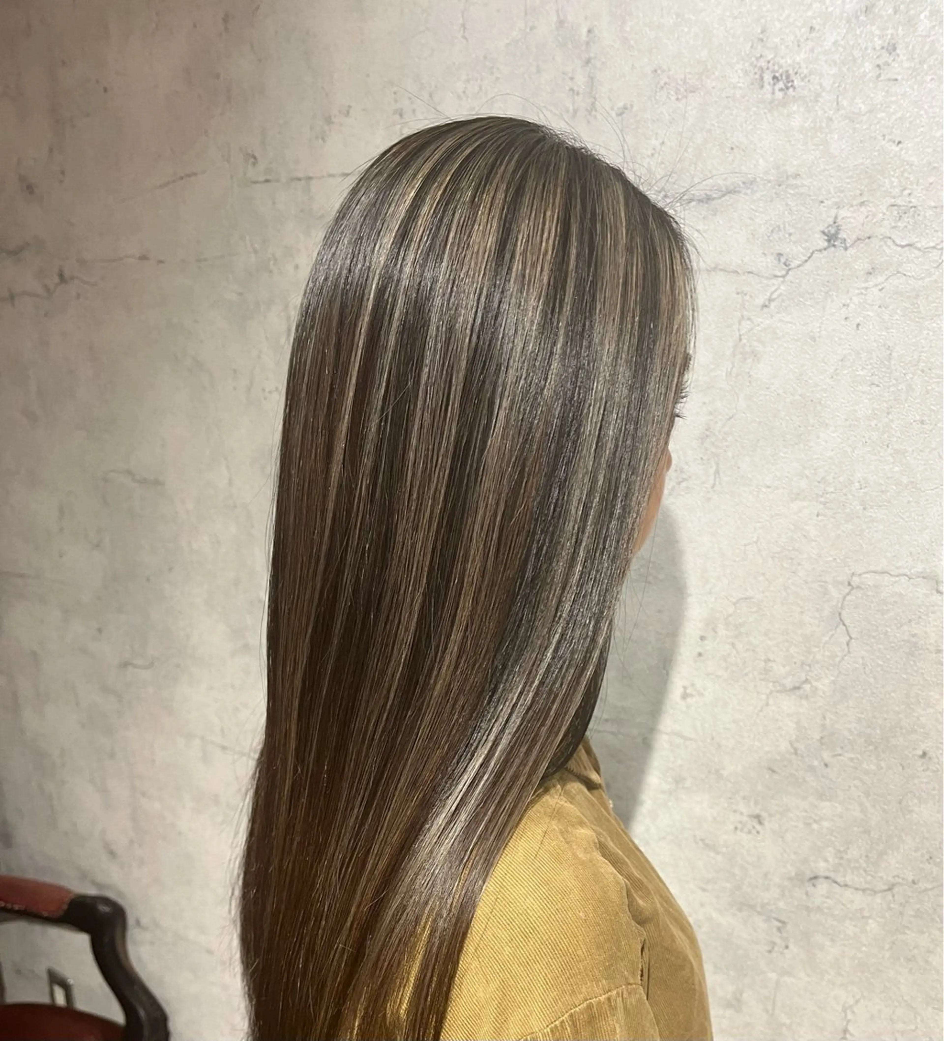 ロング ハイーンカラー/外国 人風カラー/ミノリのヘアスタイル