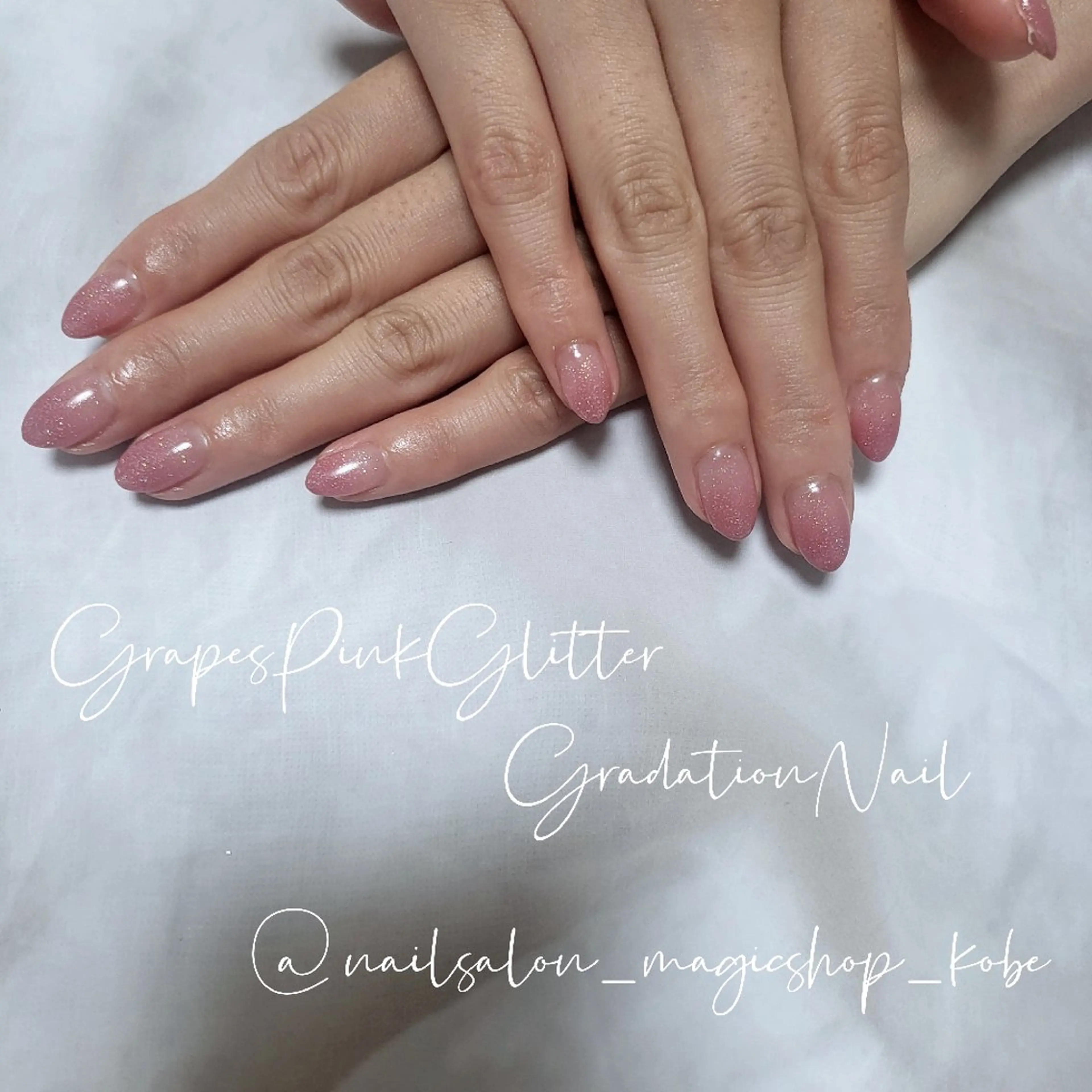 ネイル ジェルネイル グラデーション ラメ(グリッター) ソフトジェル ハンドネイル Nailsalon MagicShopのネイルデザイン