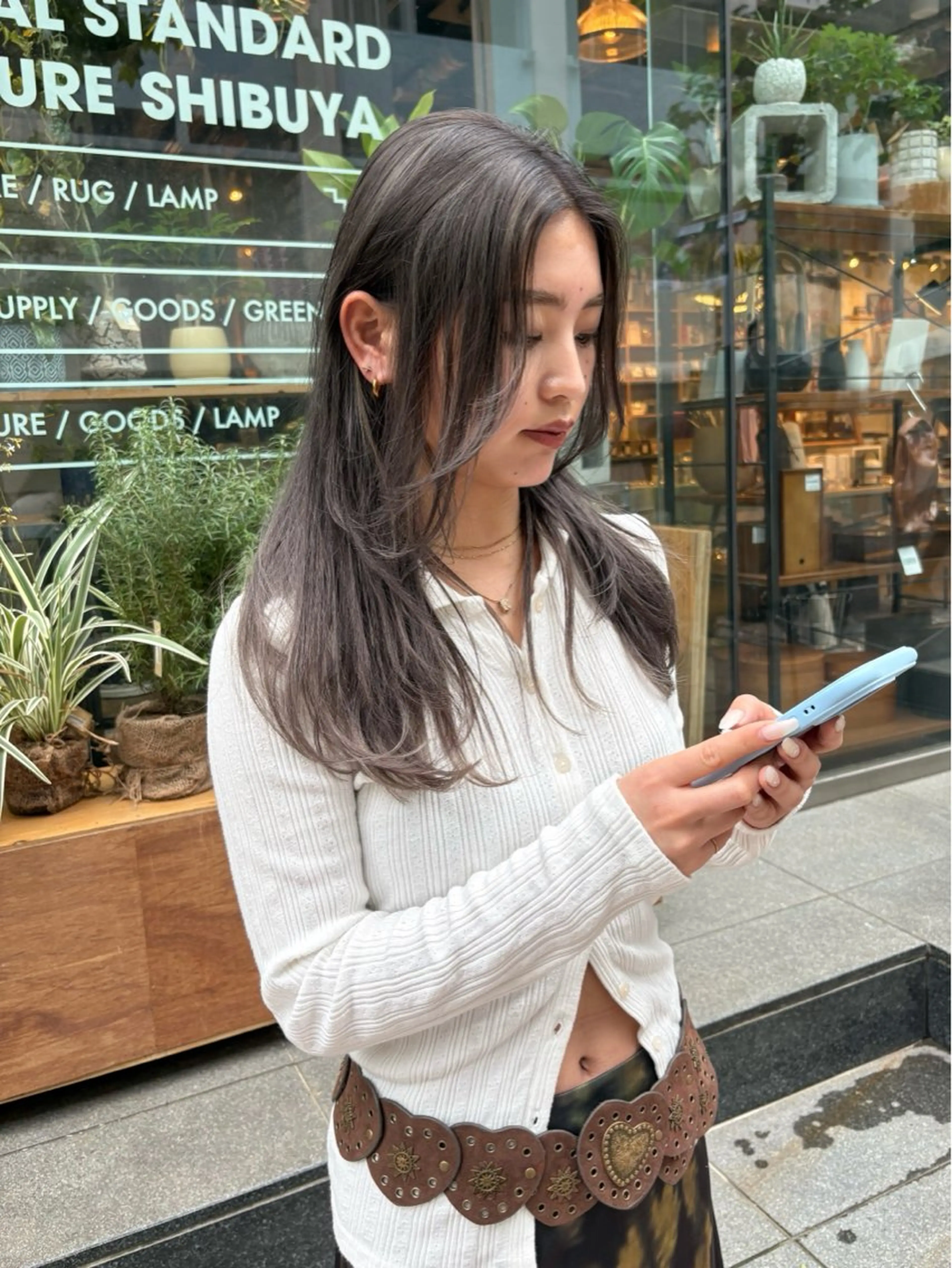 ロング カラー カット ヘアカラー トリートメント yurika☁️ 似合わせ｜レイヤーのヘアスタイル