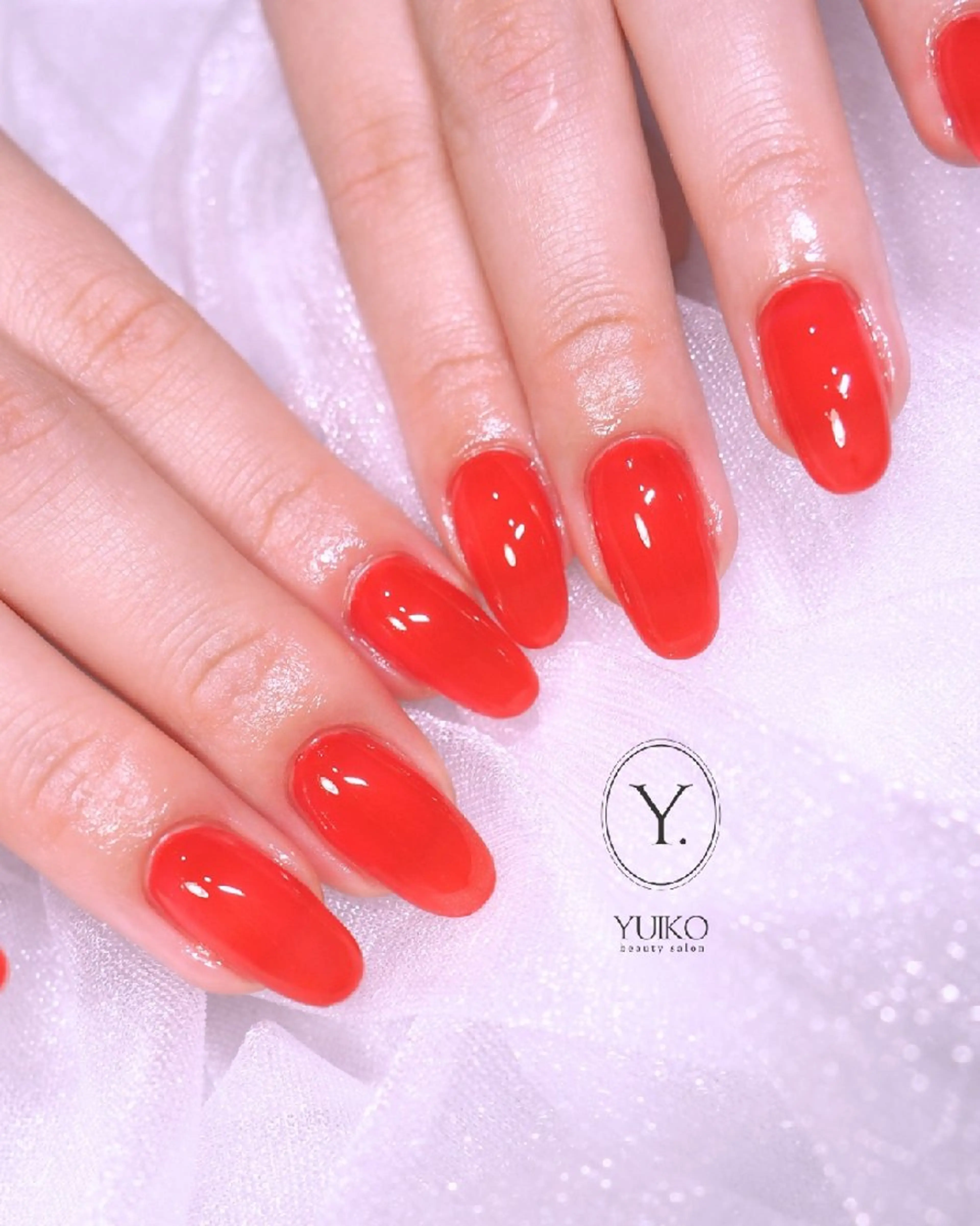 ネイル ワンカラーネイル 赤色 ハンドネイル YUIKO _nail のネイルデザイン