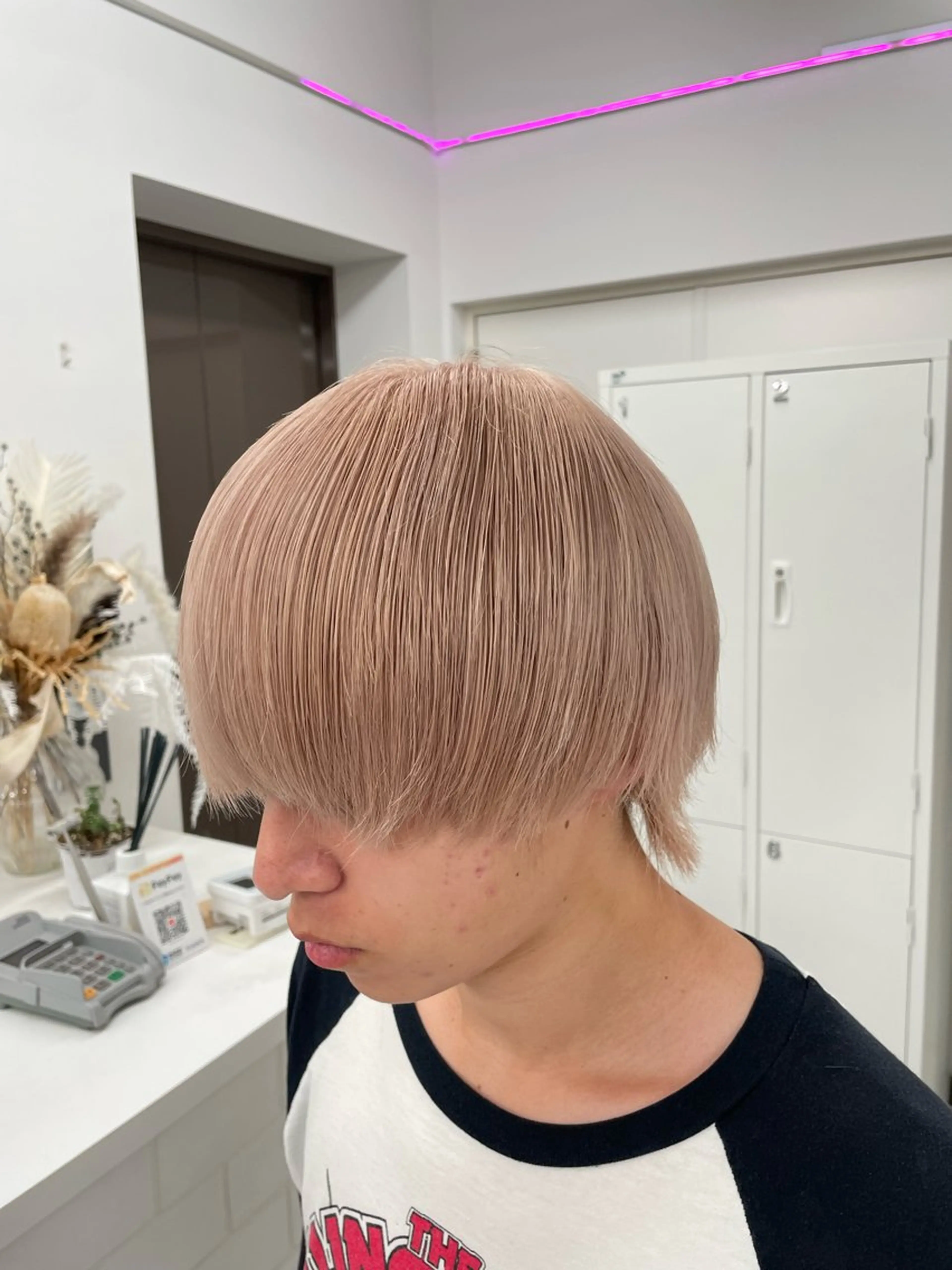 カラー メンズ 似合わせハイトーン ヒロトのヘアスタイル