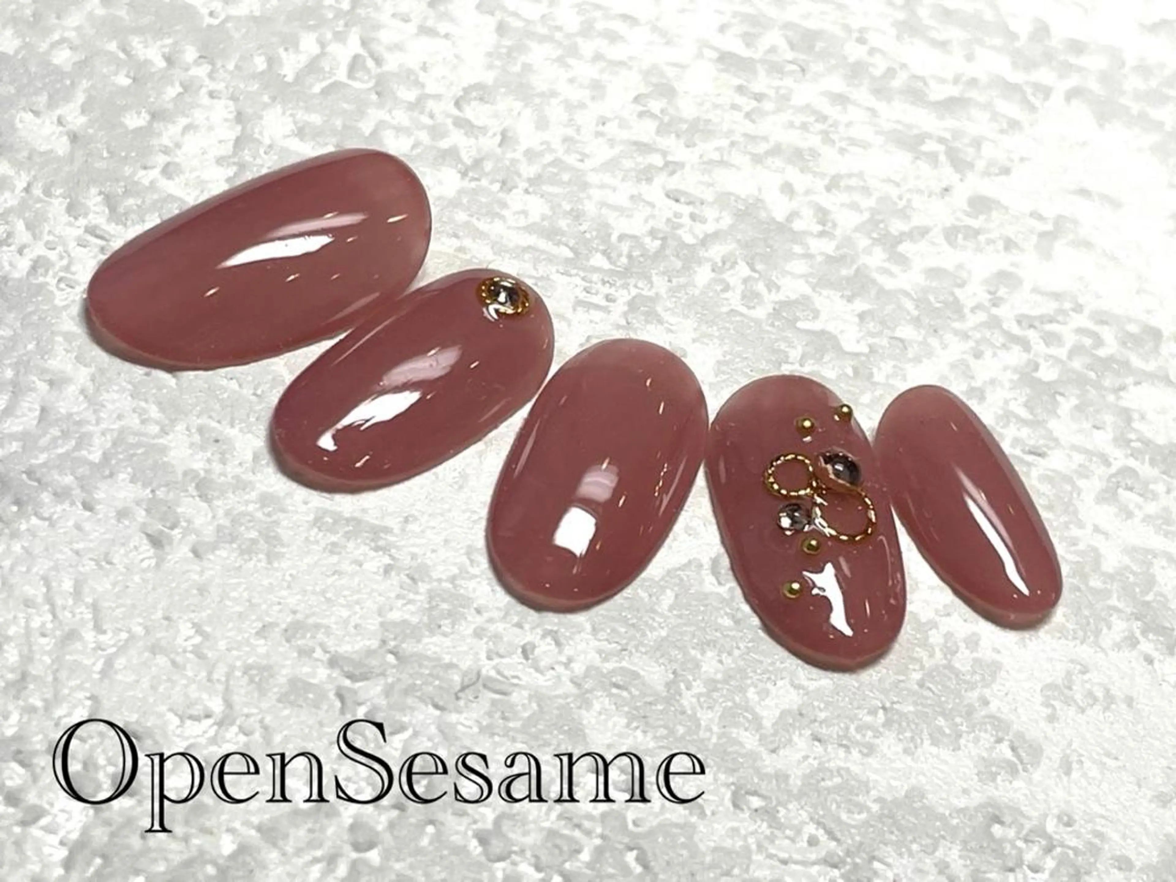 ネイル 遠藤 志乃のネイルデザイン