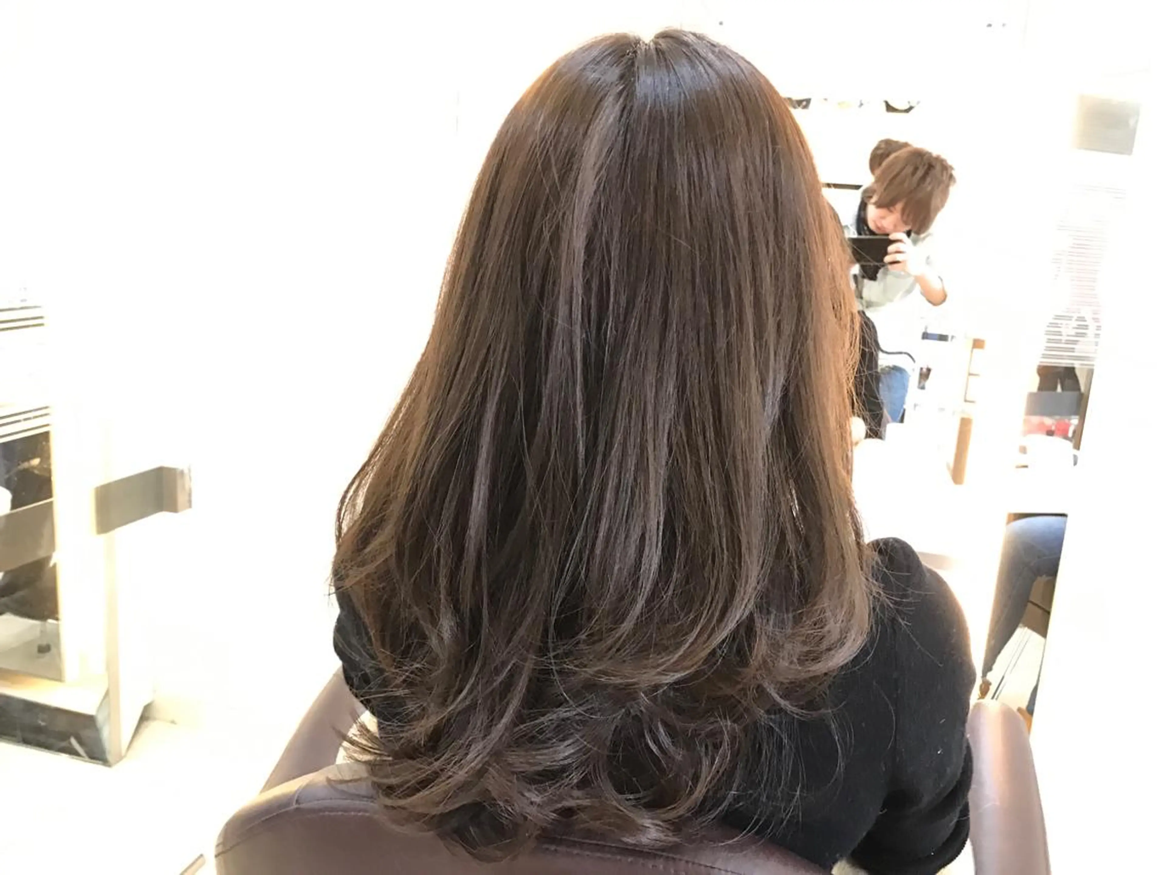 セミロング カラー 似合わせ/代表 髪質改善/山田将大のヘアスタイル