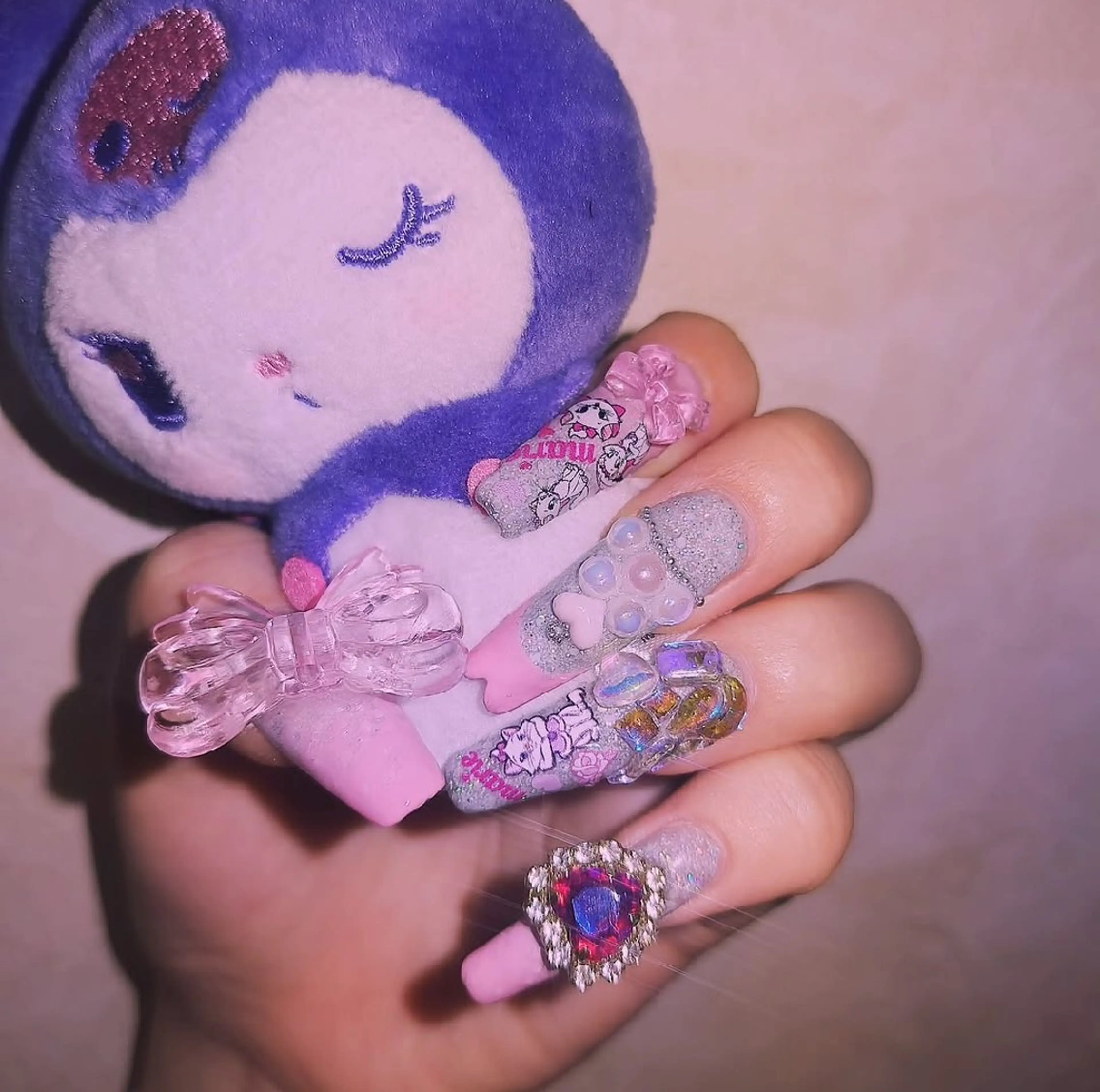 ネイル EASTHAM 吉田 毬乃のネイルデザイン