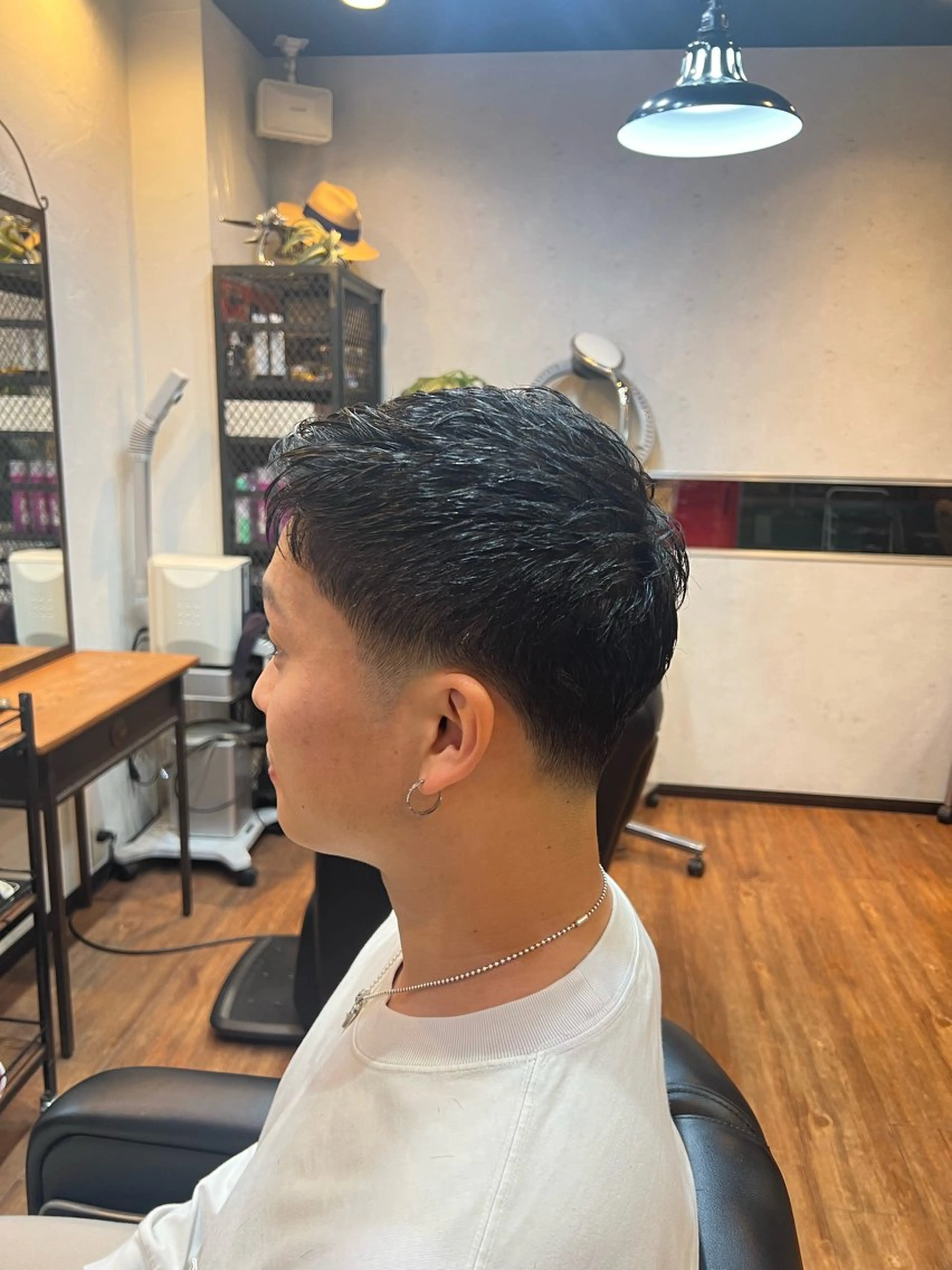 ショート ウメダ マサトのヘアスタイル