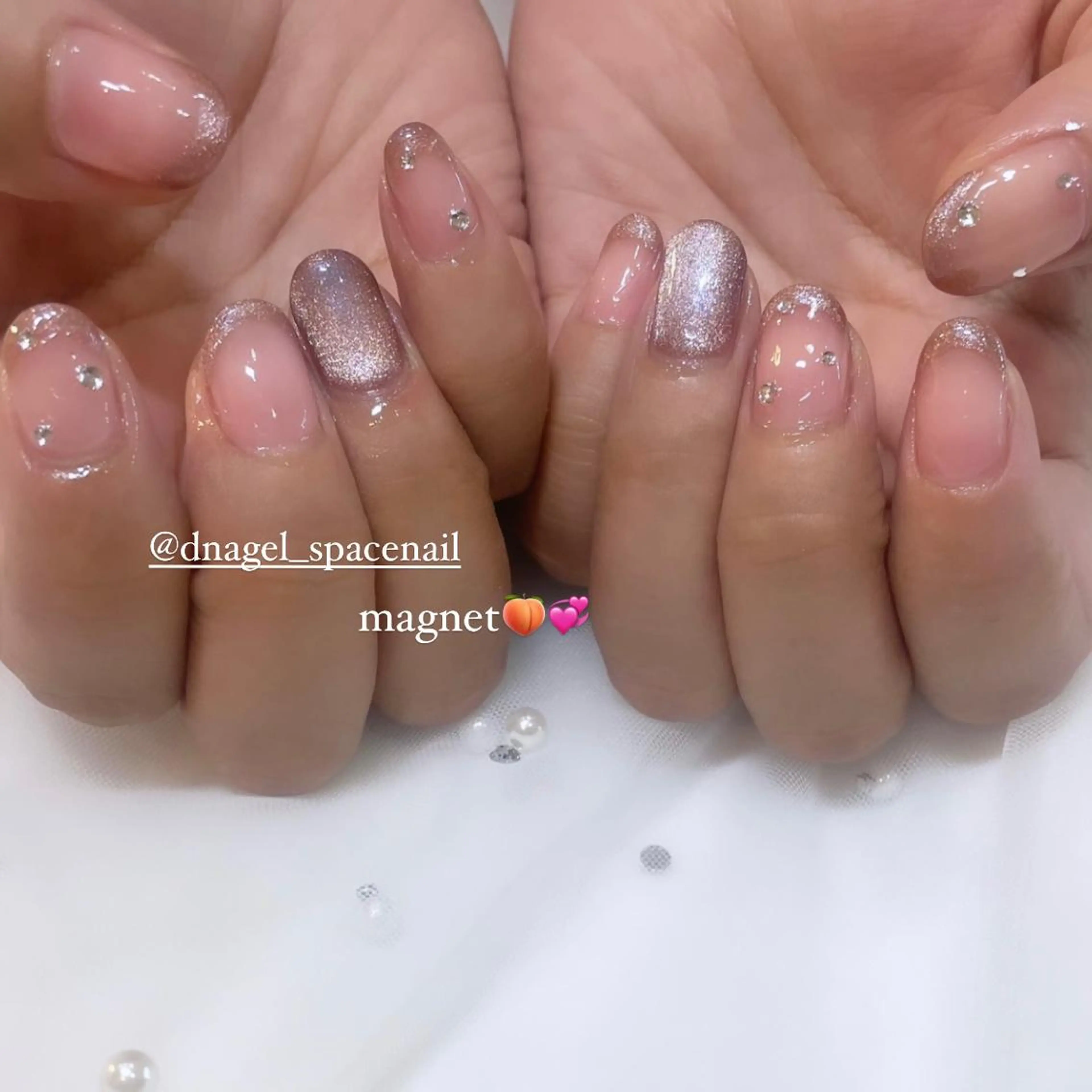 ネイル フレンチネイル マグネットネイル マグネットフレンチ Nail Salon Gummi.のネイルデザイン