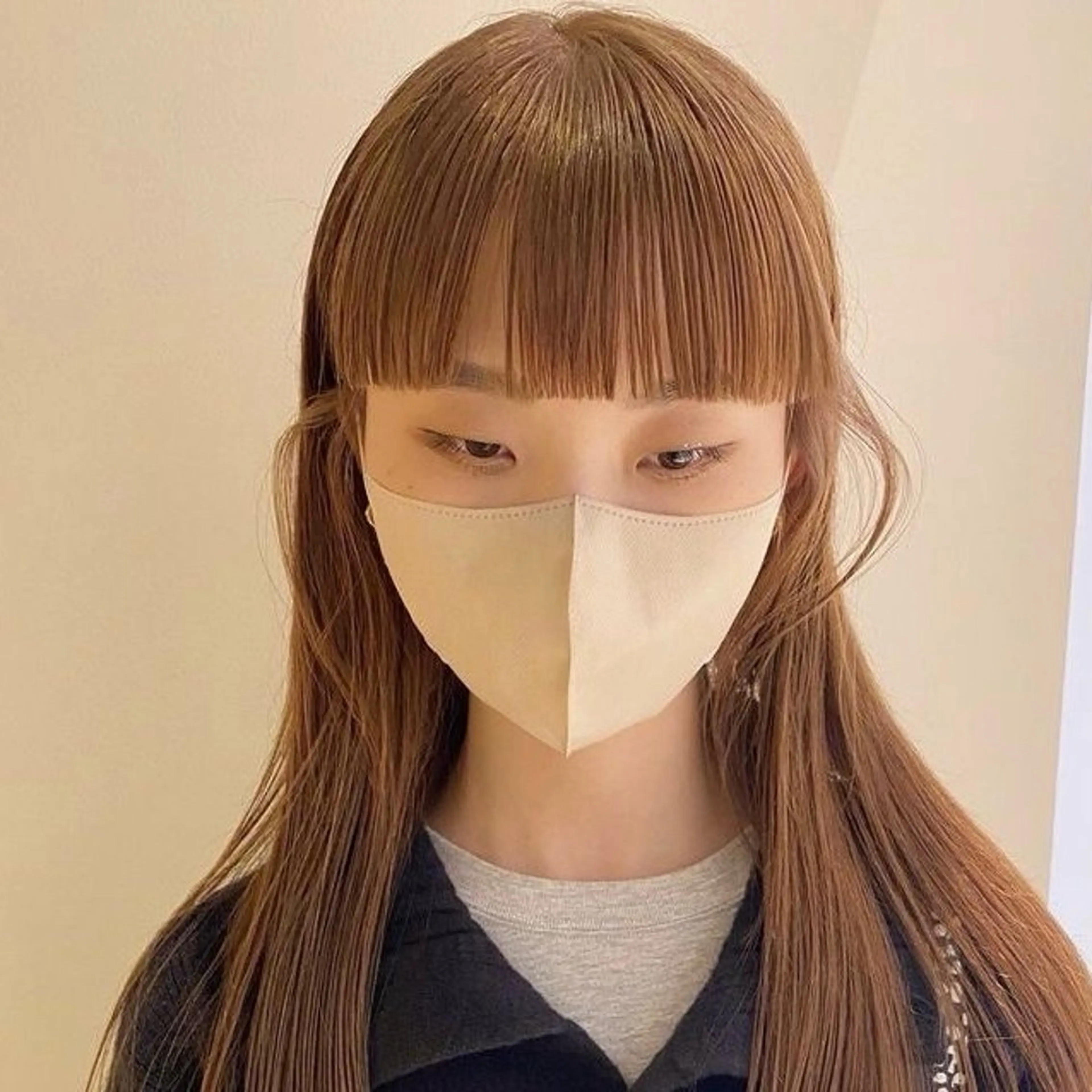 カラー ベージュカラー ブリーチ ハイトーンカラー ハイトーンベージュ ブリーチなしカラー ヘアカラー FILMS /香楓のヘアスタイル