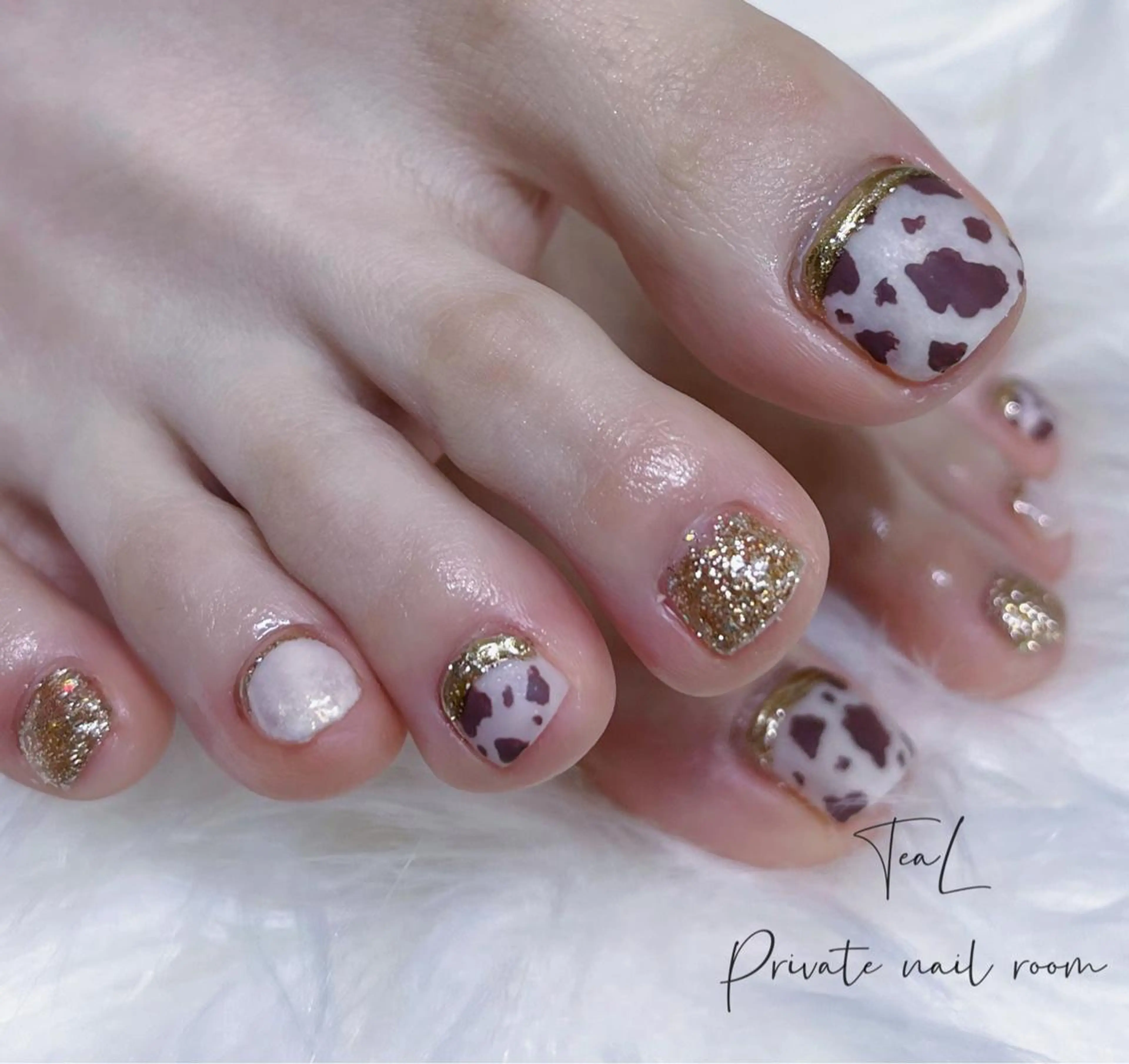ネイル アニマル柄 フットネイル マットネイル フットネイル TeaL nailのネイルデザイン