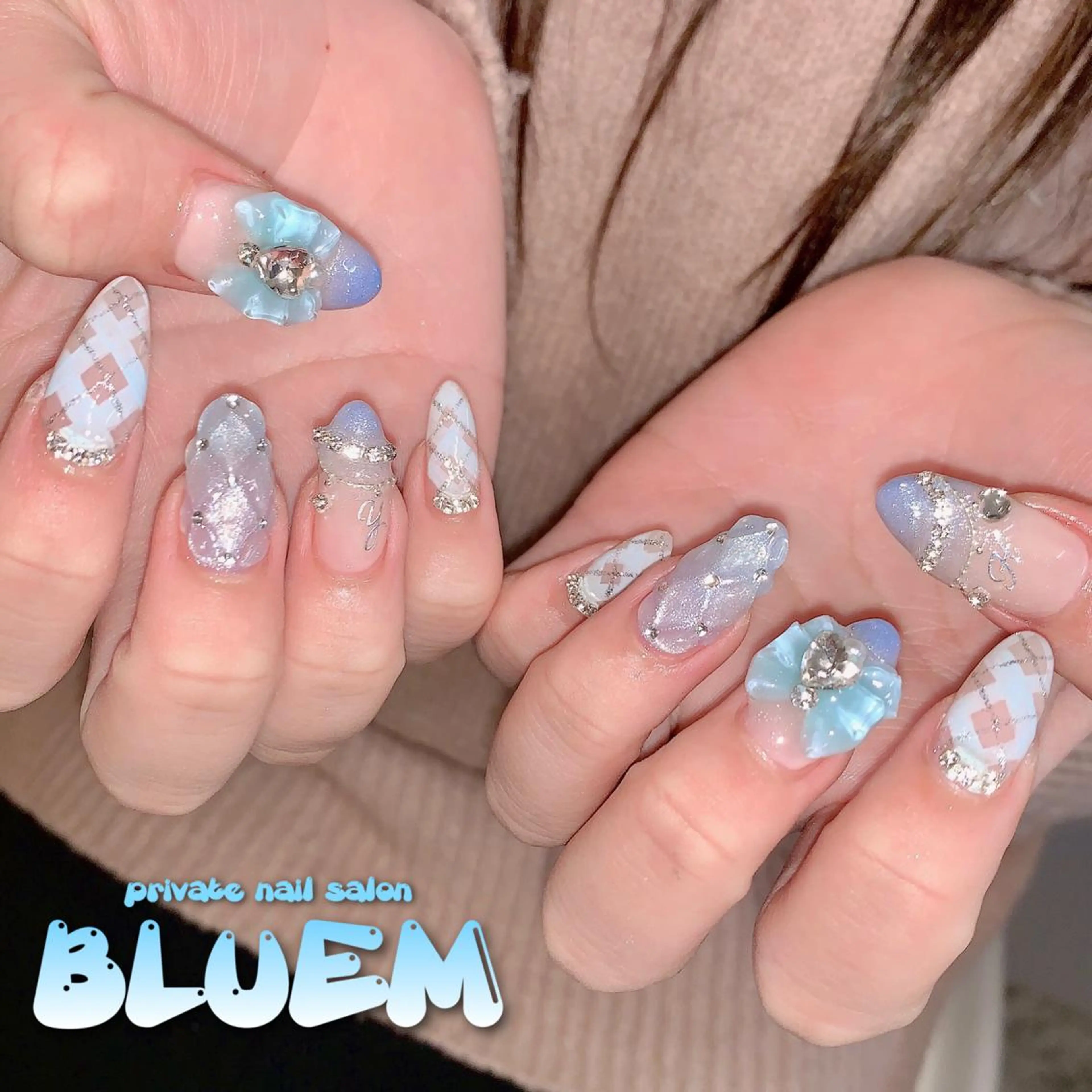 ネイル ハンドネイル BLUEM なな🐶のネイルデザイン