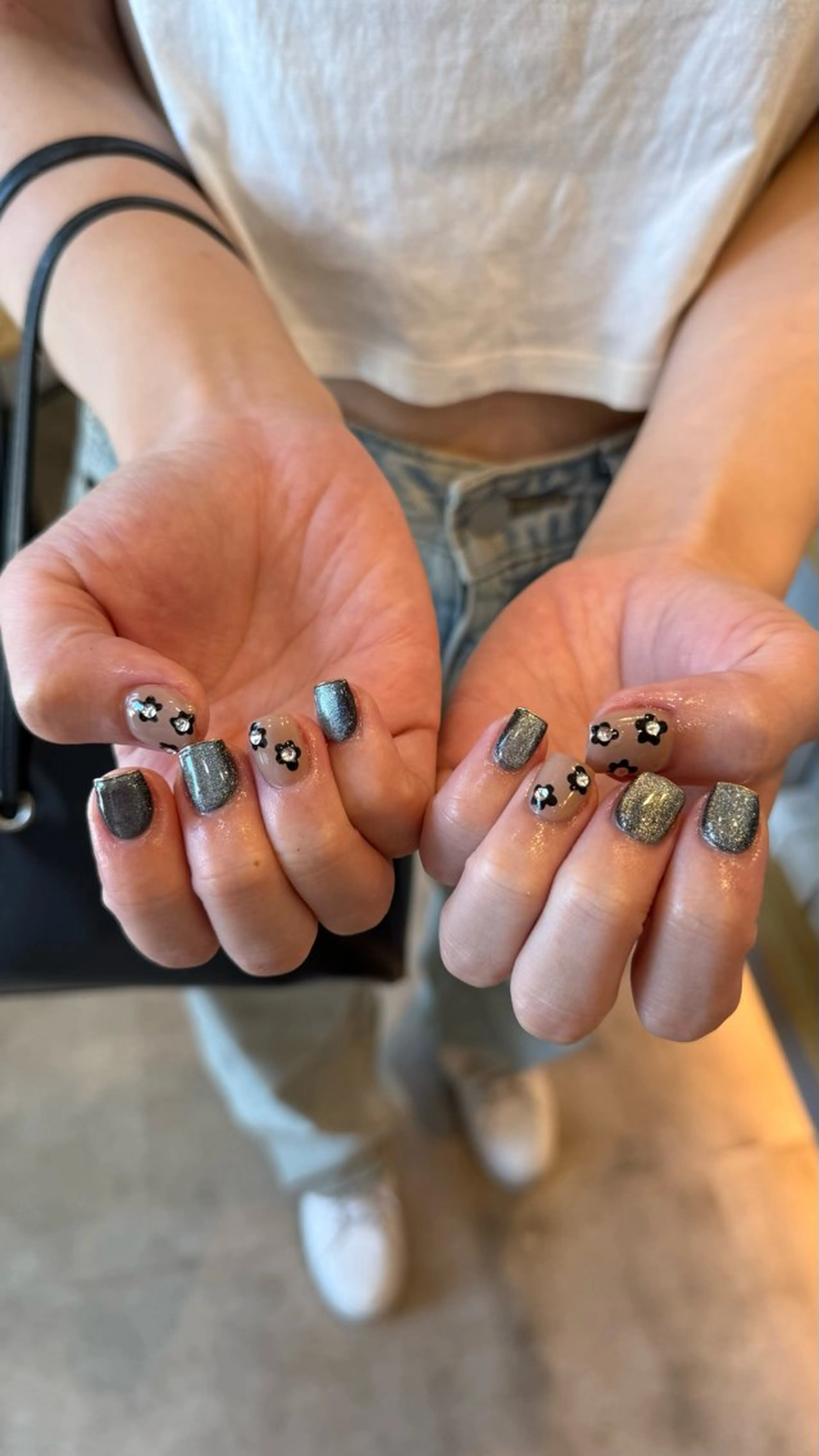 ネイル ハンドネイル nailscue hinonのネイルデザイン