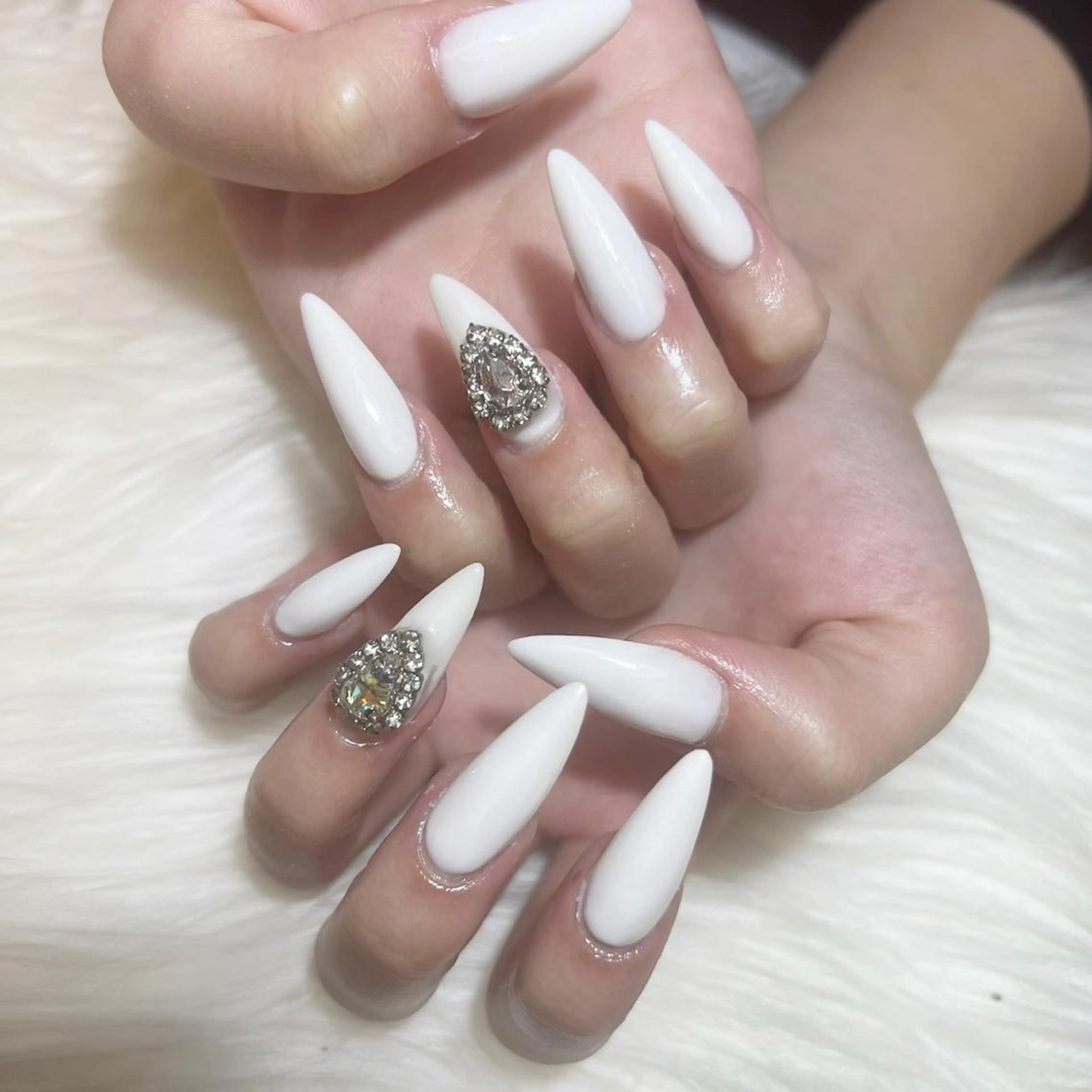 ネイル アートネイル ワンカラーネイル スカルプネイル feel ♡︎ remiのネイルデザイン