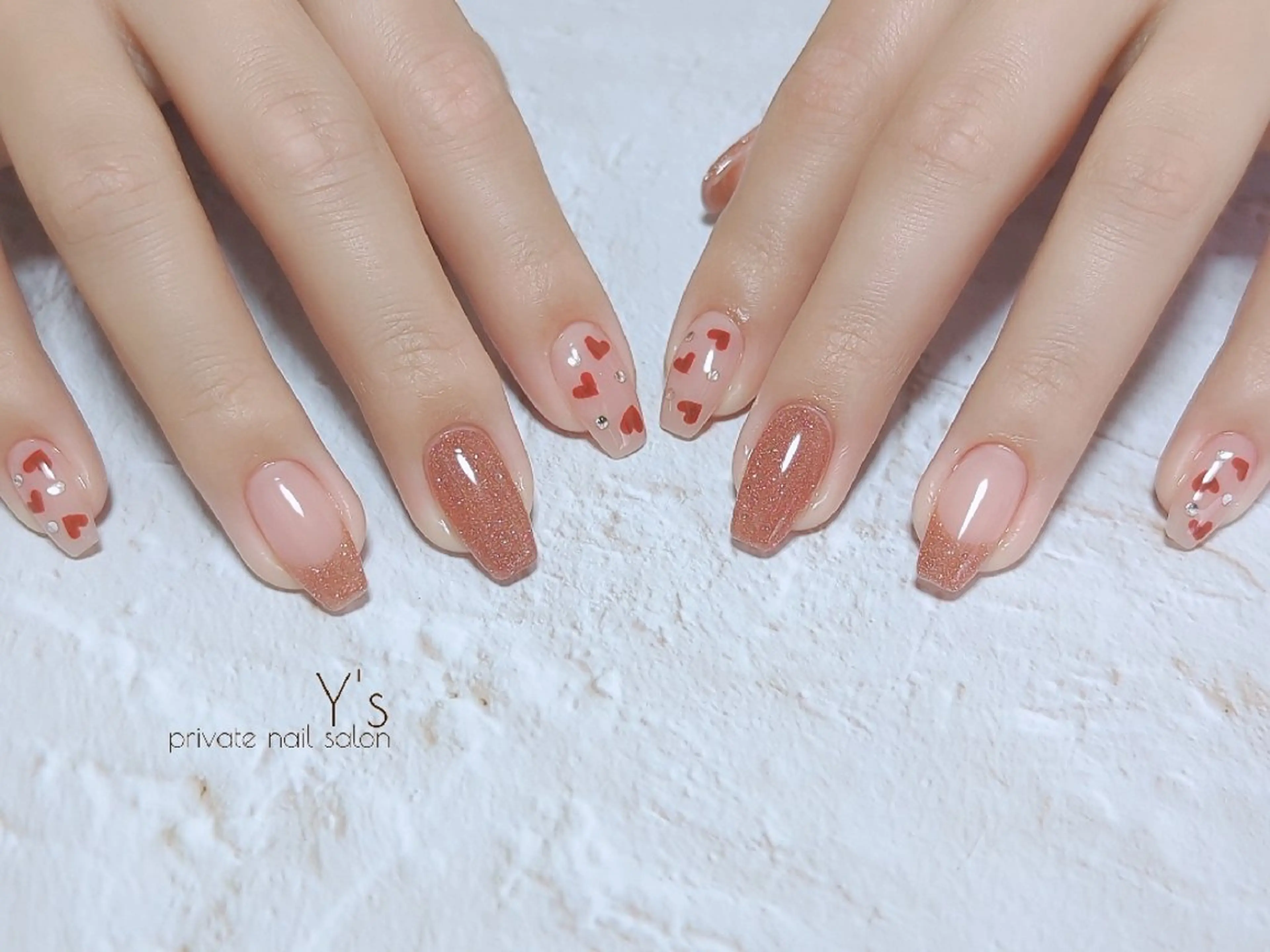 ネイル YUMI NAGAI  のネイルデザイン