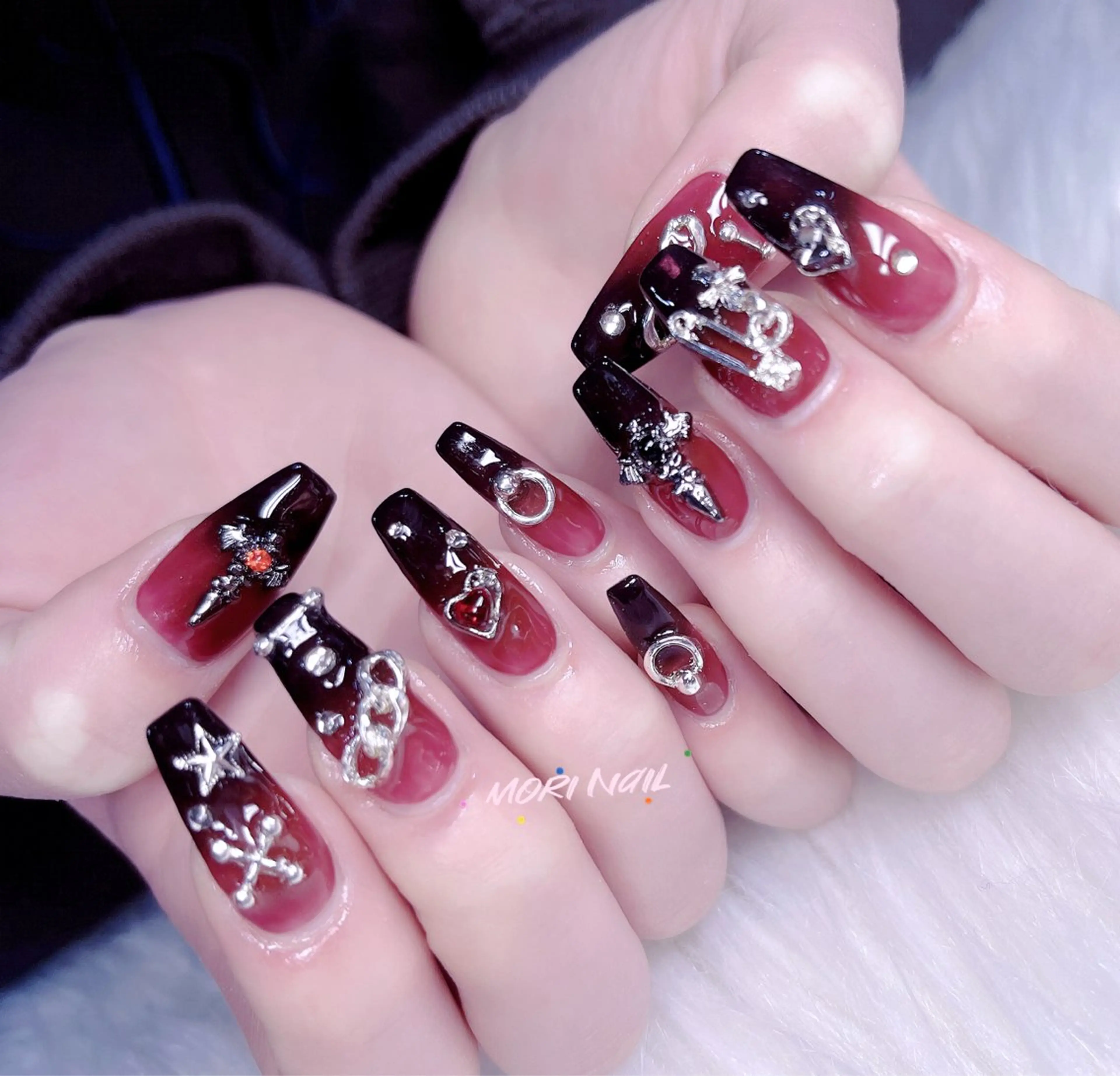 ネイル 森 ネイルサロンのネイルデザイン