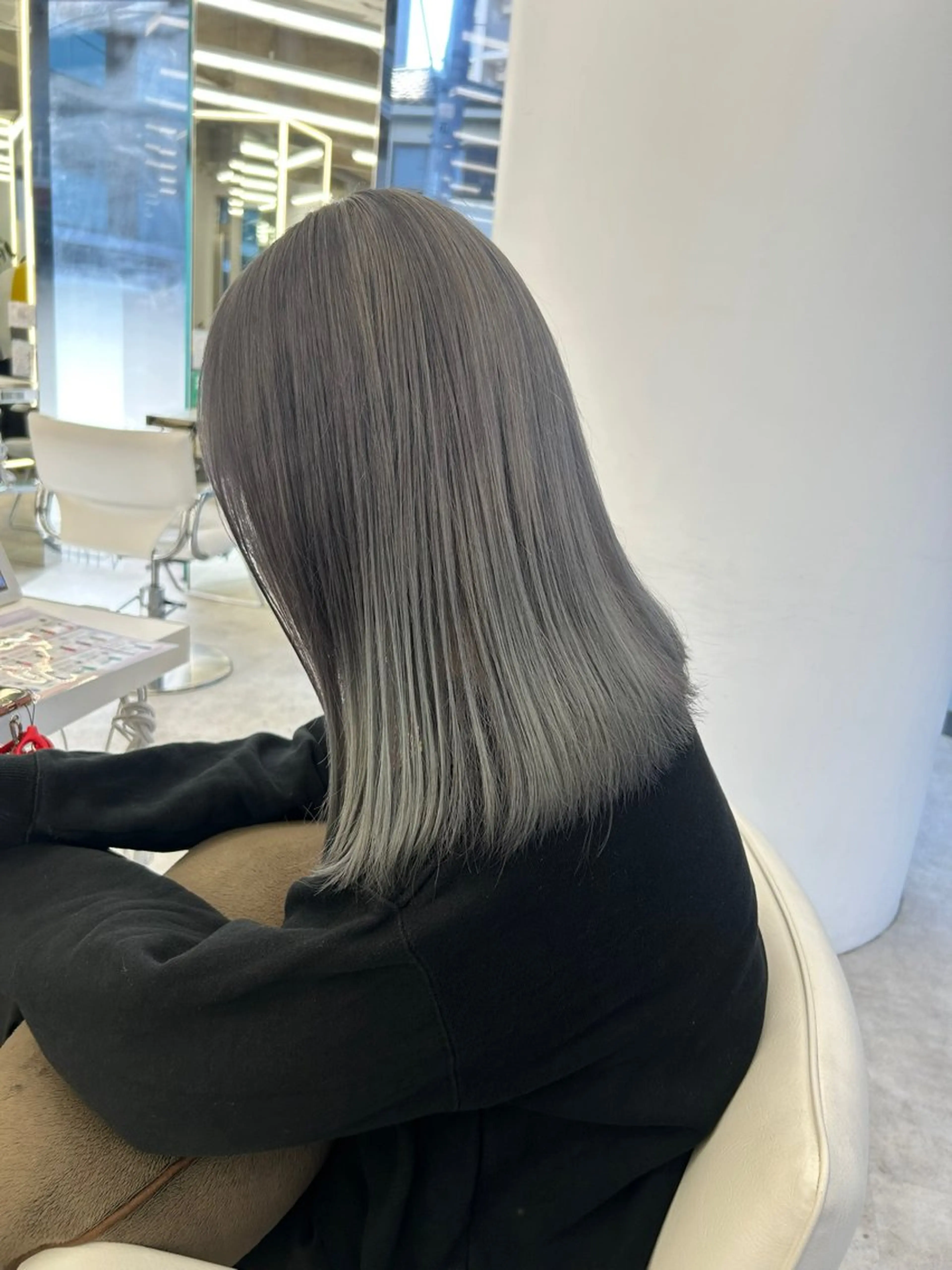 セミロング カラー ヘアカラー ヘッドスパ はるか/ブリーチカラ ー/ヘアアレンジ🤍のヘアスタイル