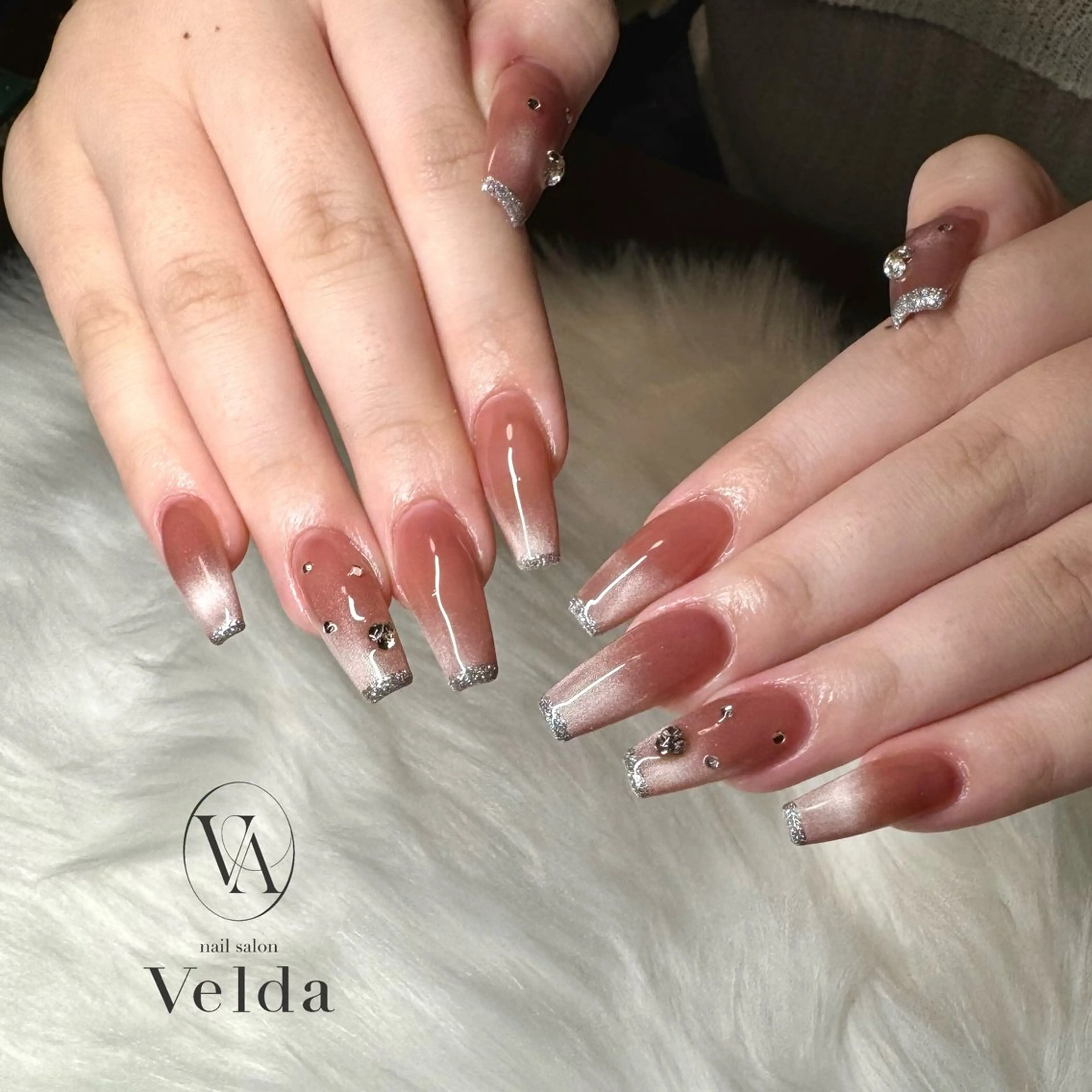 ネイル ラメ(グリッター) ストーンネイル 💎スカルプ💎 Velda(ベルダ)のネイルデザイン