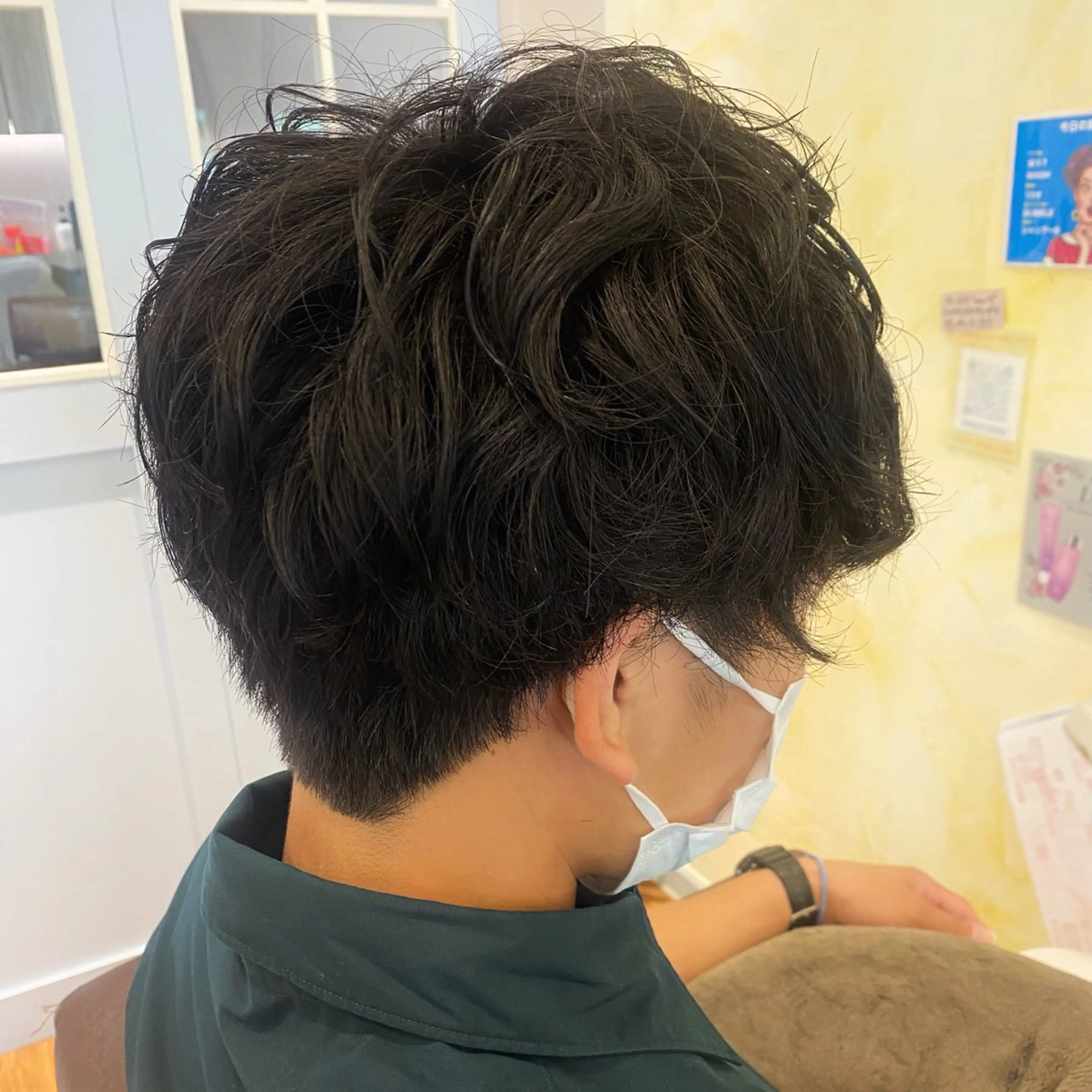 ショート パーマ メンズ マッシュ くせ毛 カット パーマ 吉長 彩香のヘアスタイル