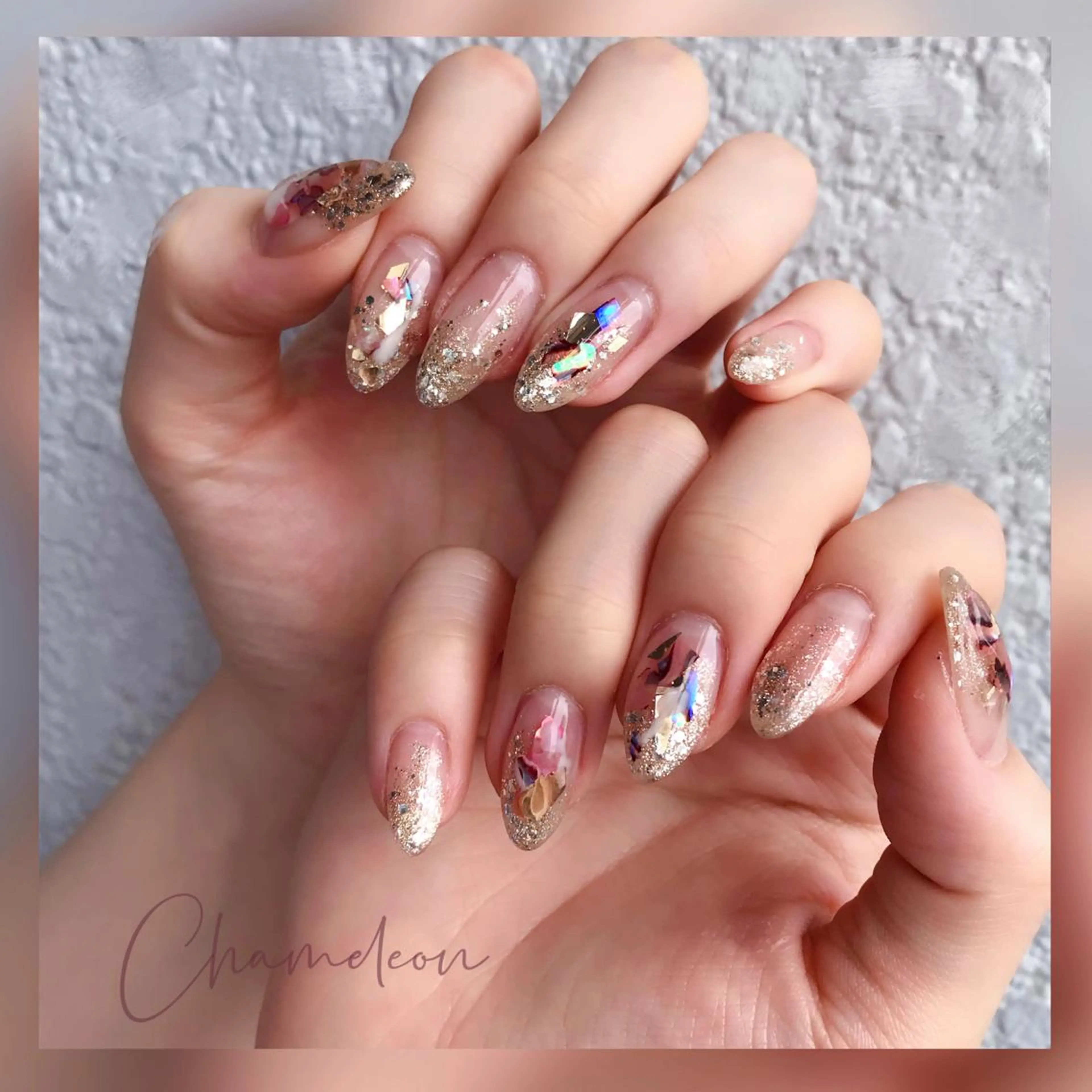 ネイル ニュアンスネイル 《カメレオン》 西田美輝のヘアスタイル