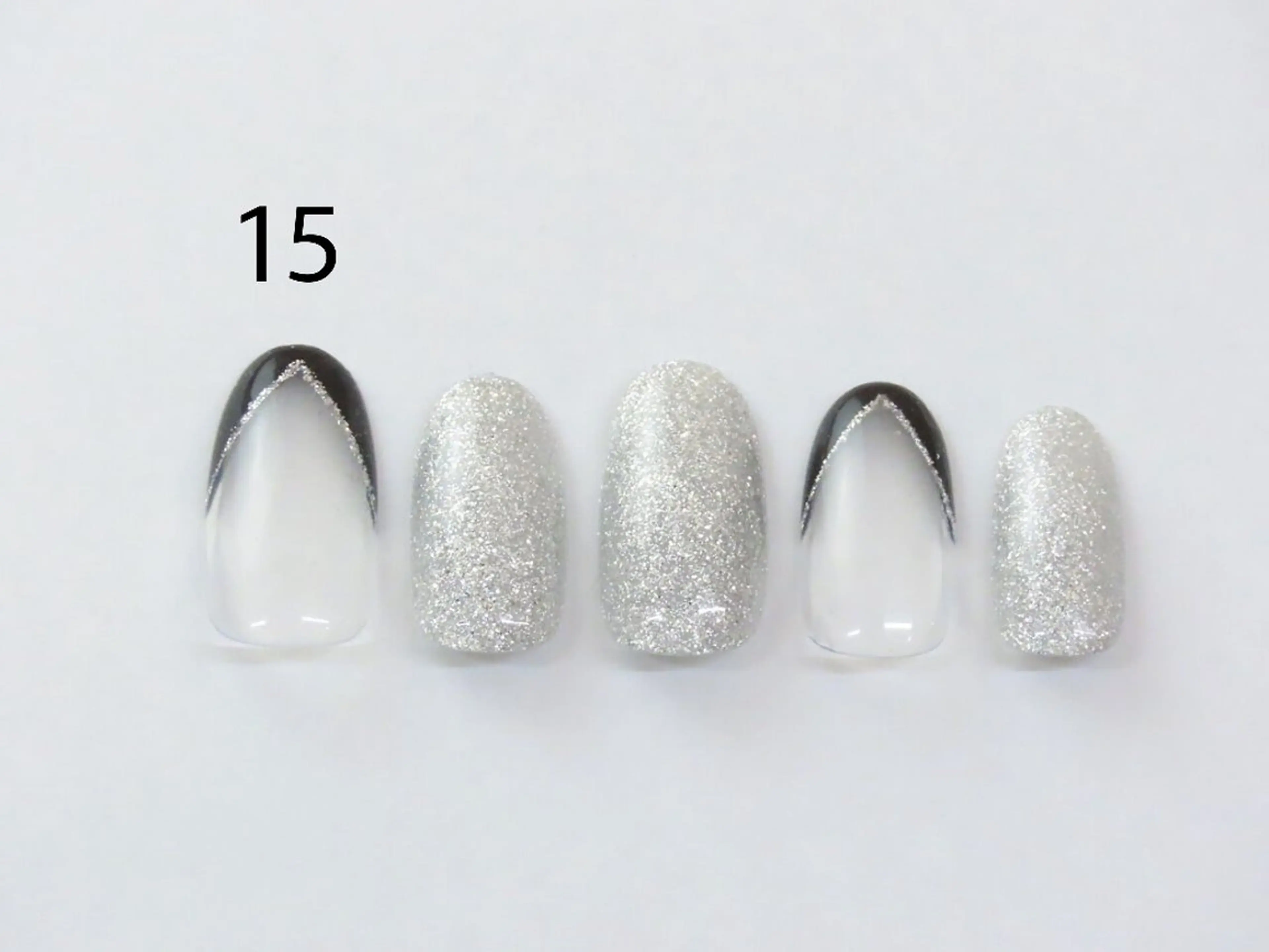 ネイル 韓国美容ジェルネイル専門店Maum新潟店所属・Maum 新潟店のマツエク・マツパデザイン