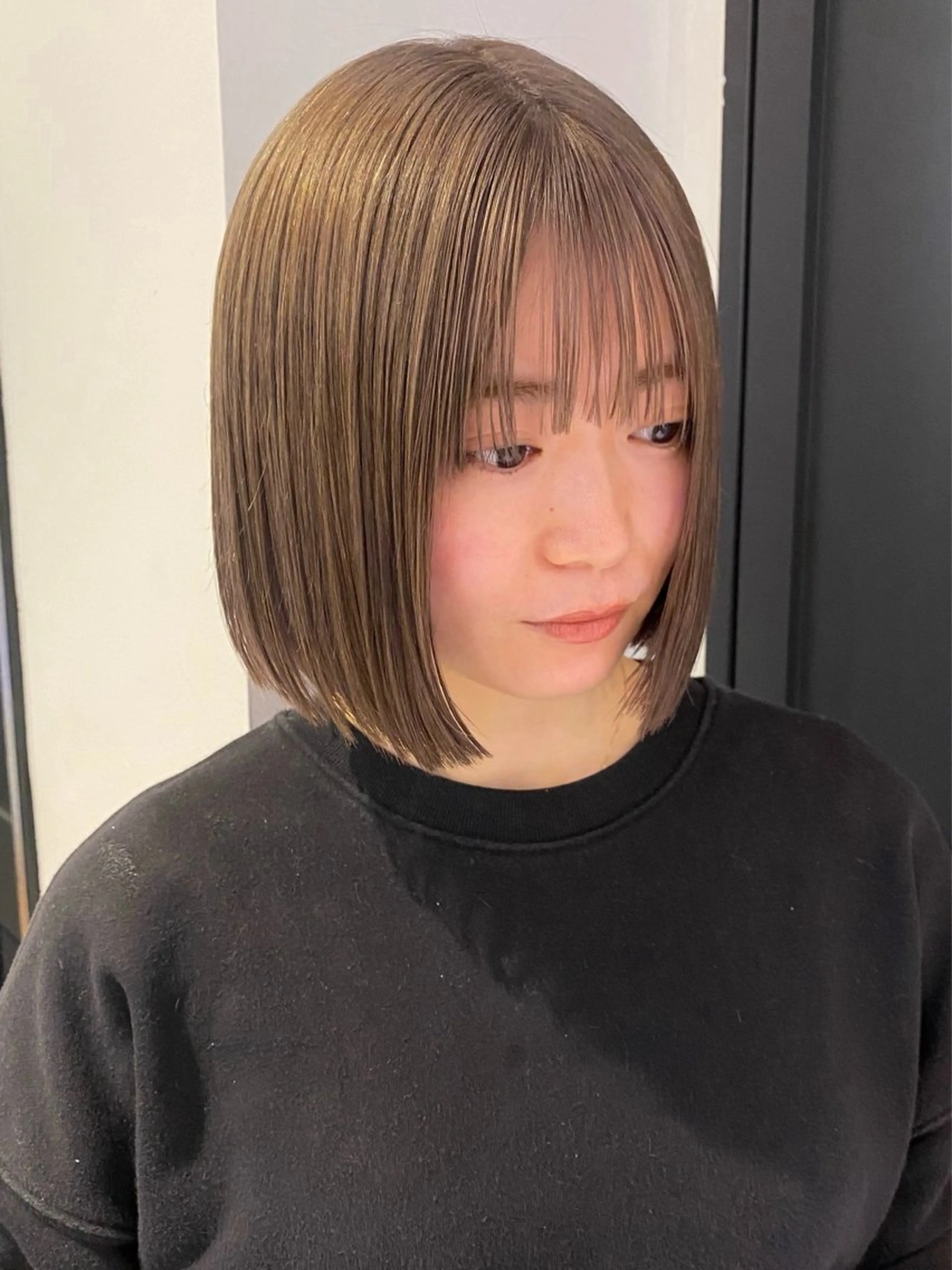 ミディアム カラー パーマ カット ヘアカラー レイヤー/透明感/ ブリーチなし/わかなのヘアスタイル