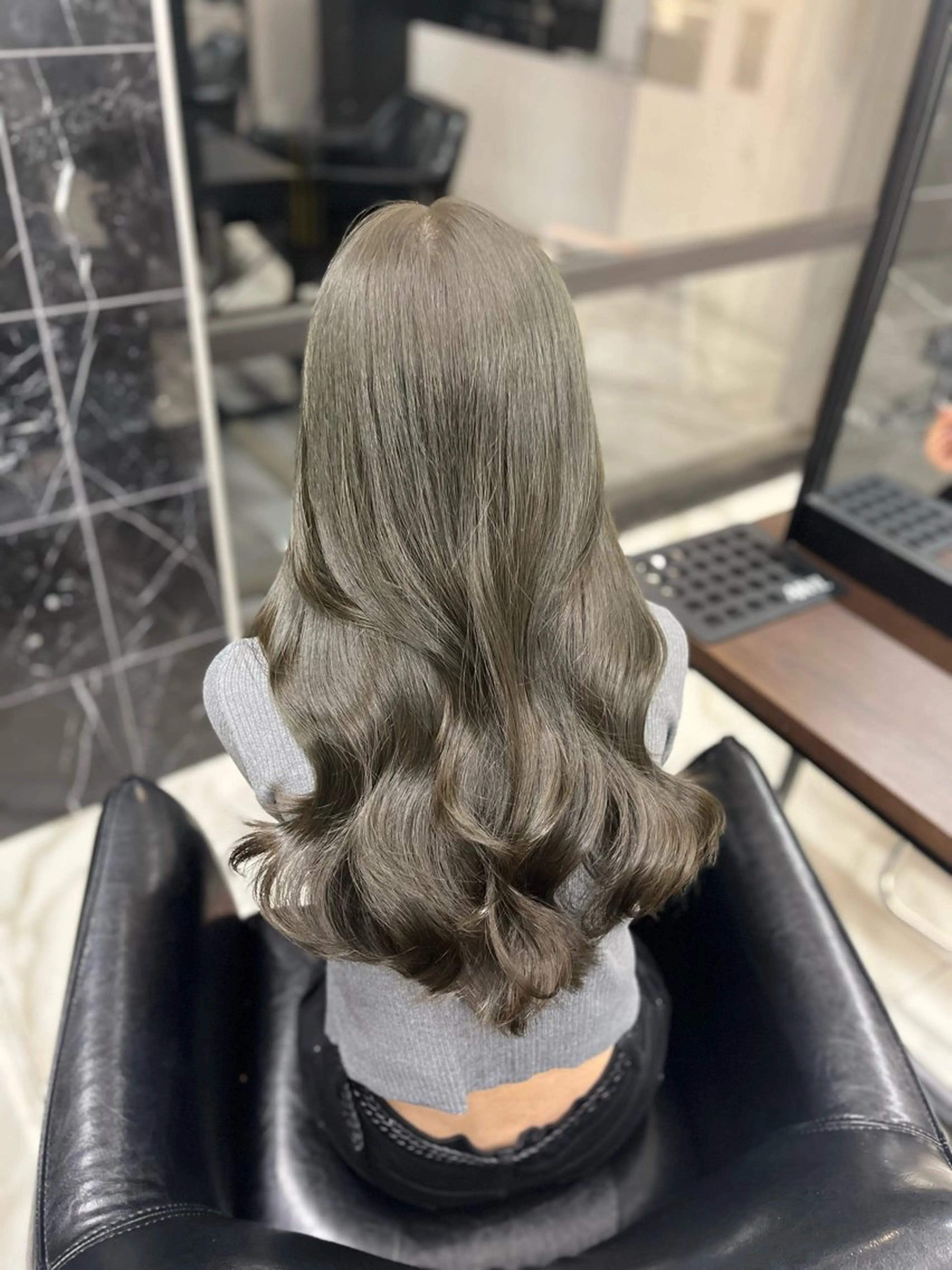 ロング カラー カット ヘアカラー 🫧ナオ🫧 /韓国 ヘア/ マンツーマンのヘアスタイル