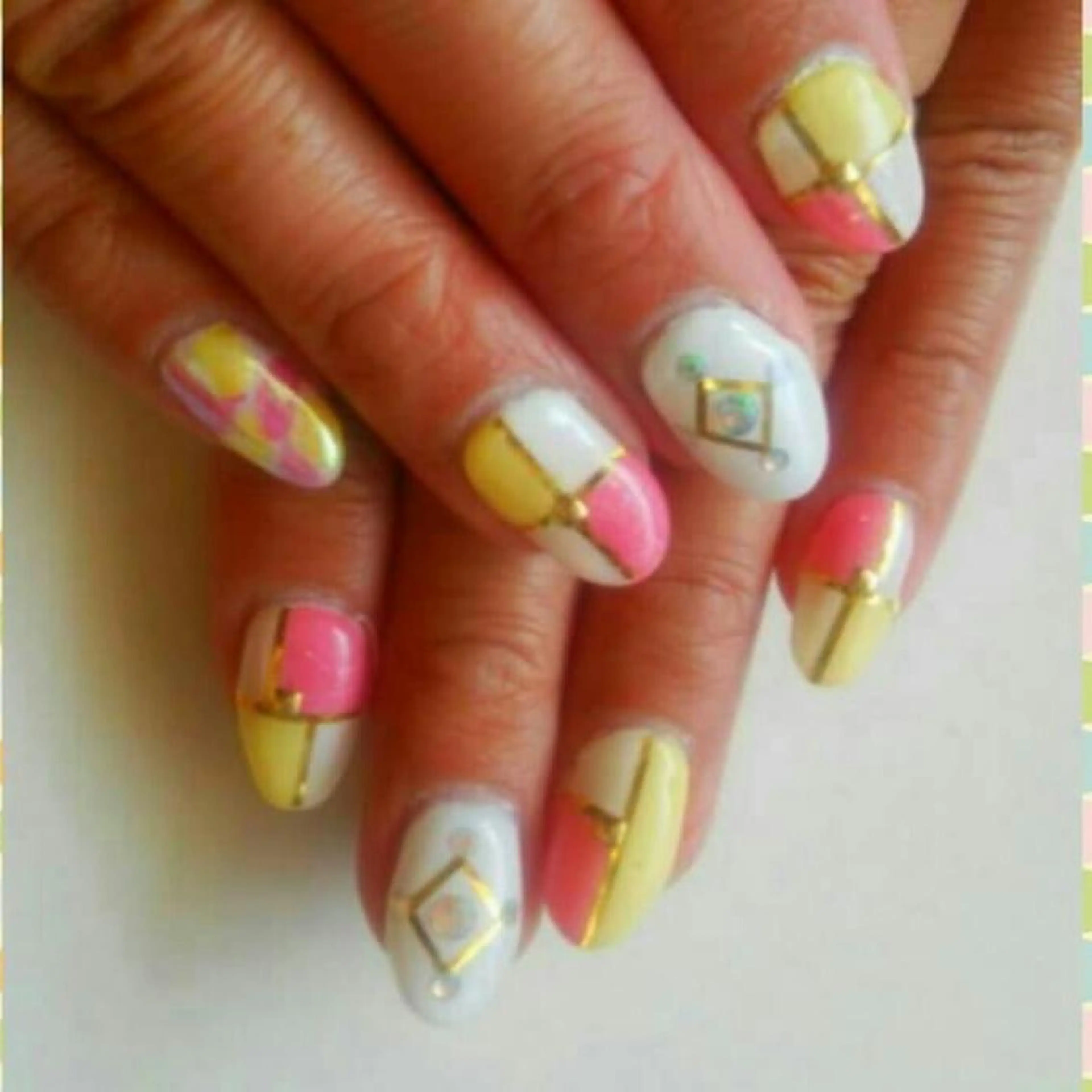 ネイル 田代 夏子のネイルデザイン