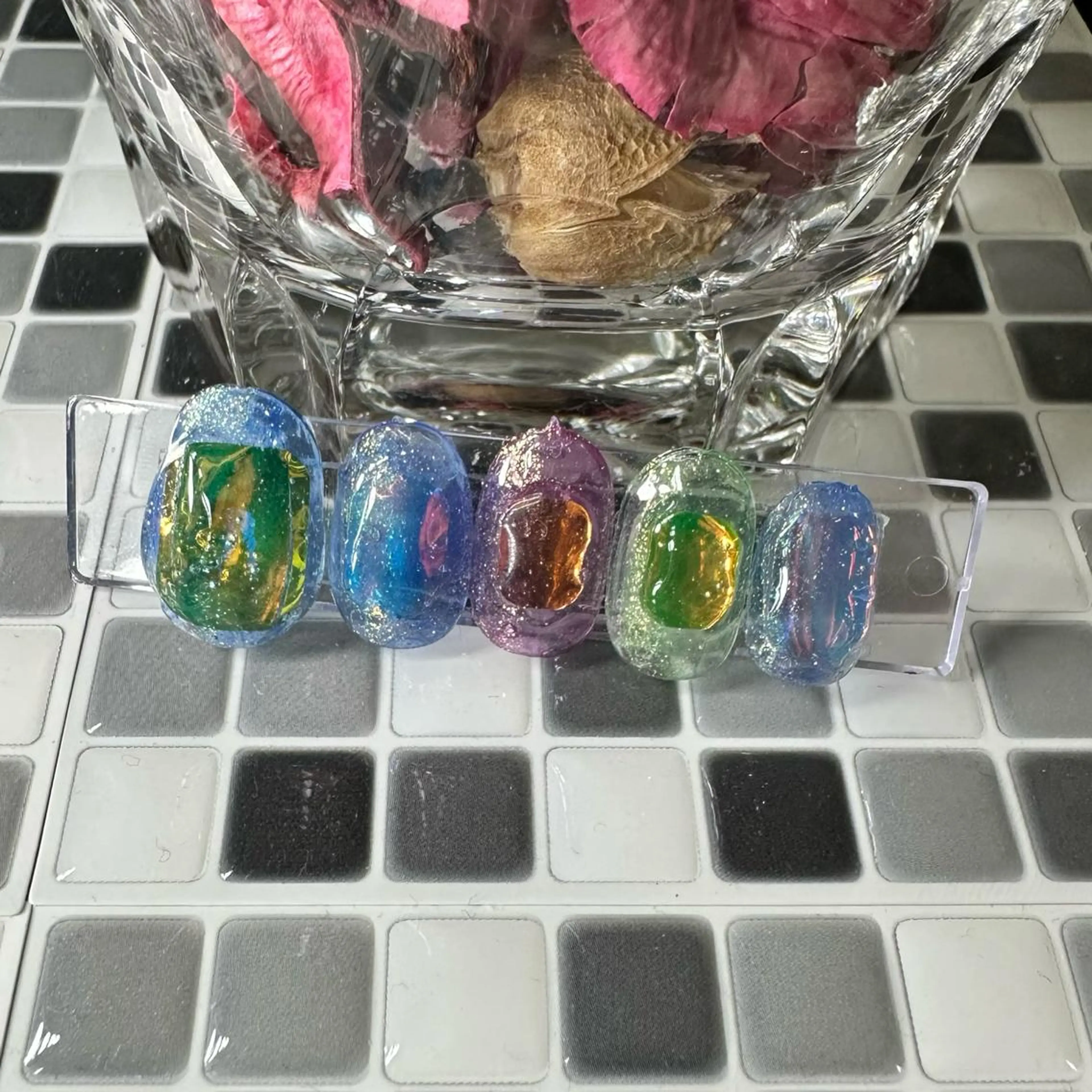 ネイル 新山 聖のネイルデザイン