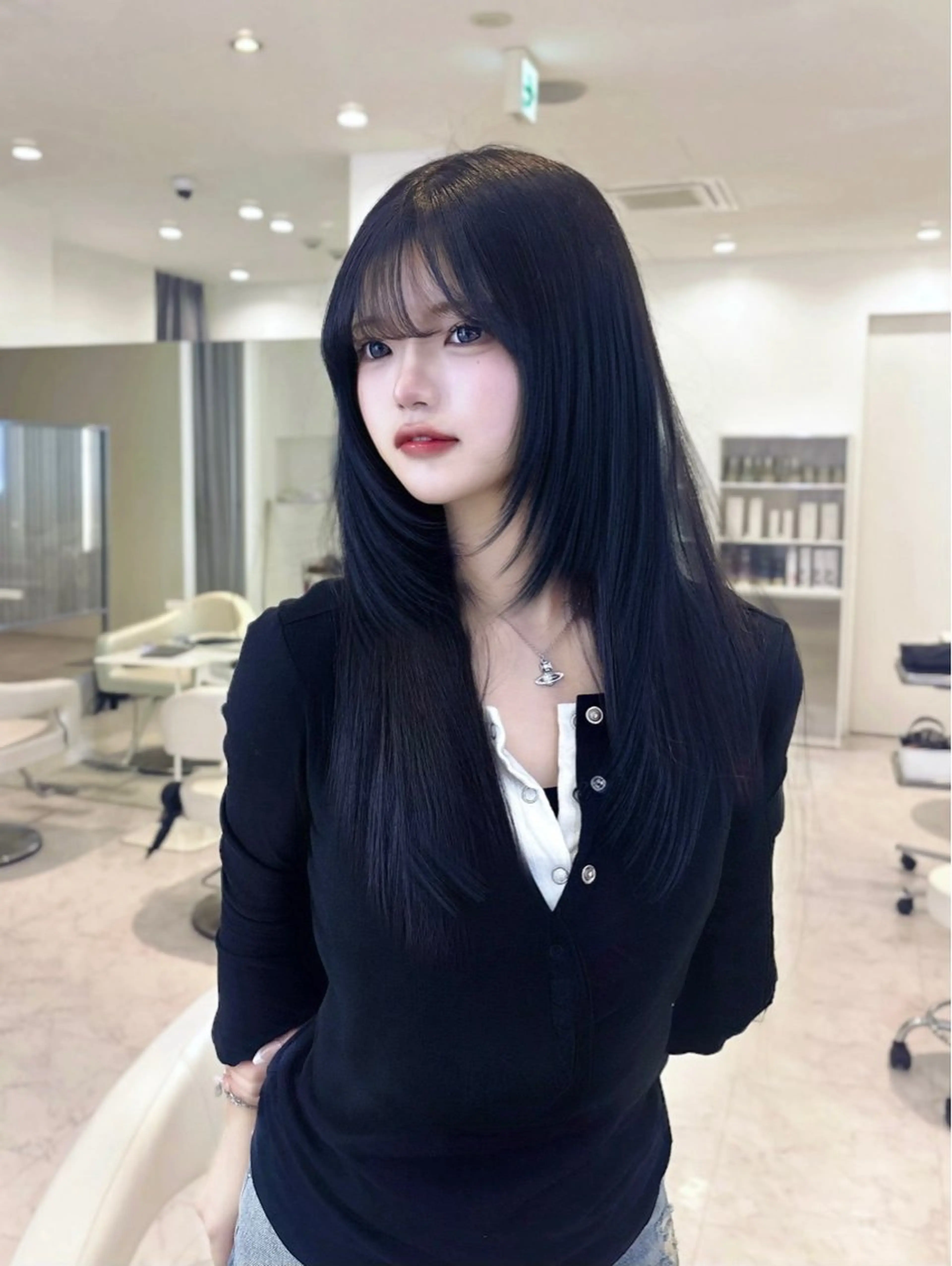 ロング カラー 透明感カラー ‎🤍Harukaのヘアスタイル