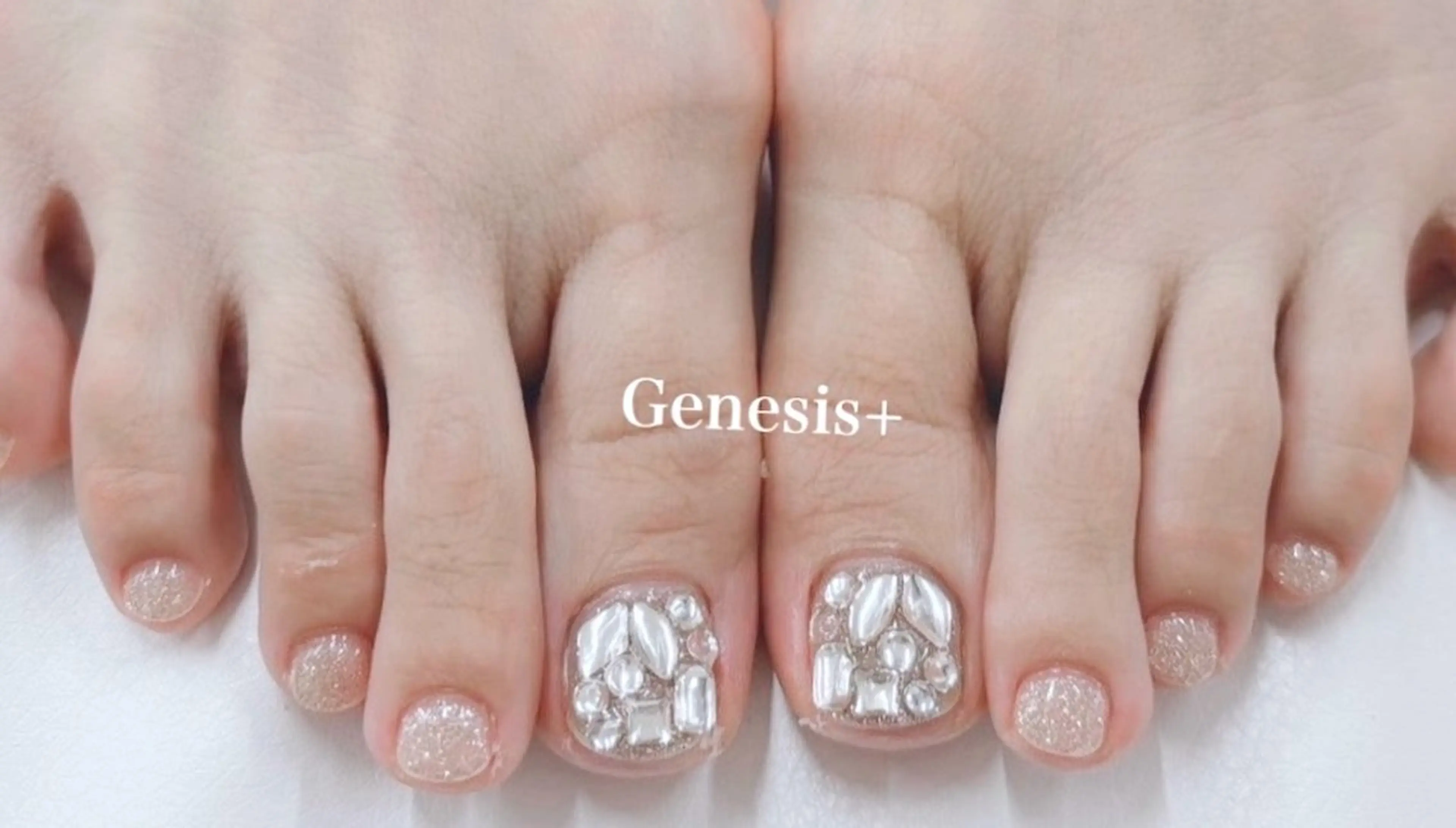 ネイル フラッシュネイル フットネイル Genesis Plus大津京店のエステ・リラクイメージ
