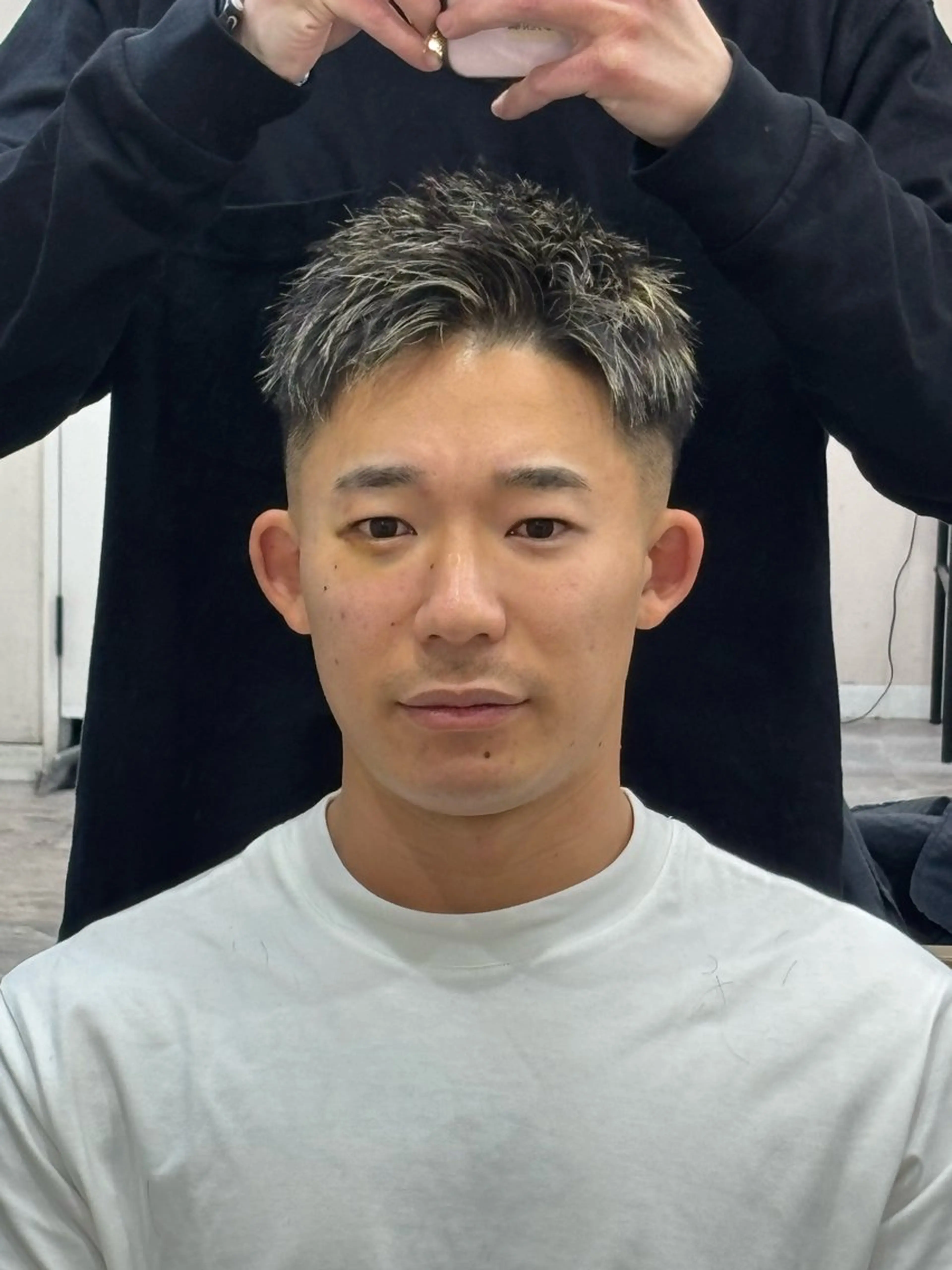 ショート カラー メンズ メンズハイライト ハイライトカラー ハイライト DIECE所属・渋谷【メンズ特化】 レンのヘアスタイル