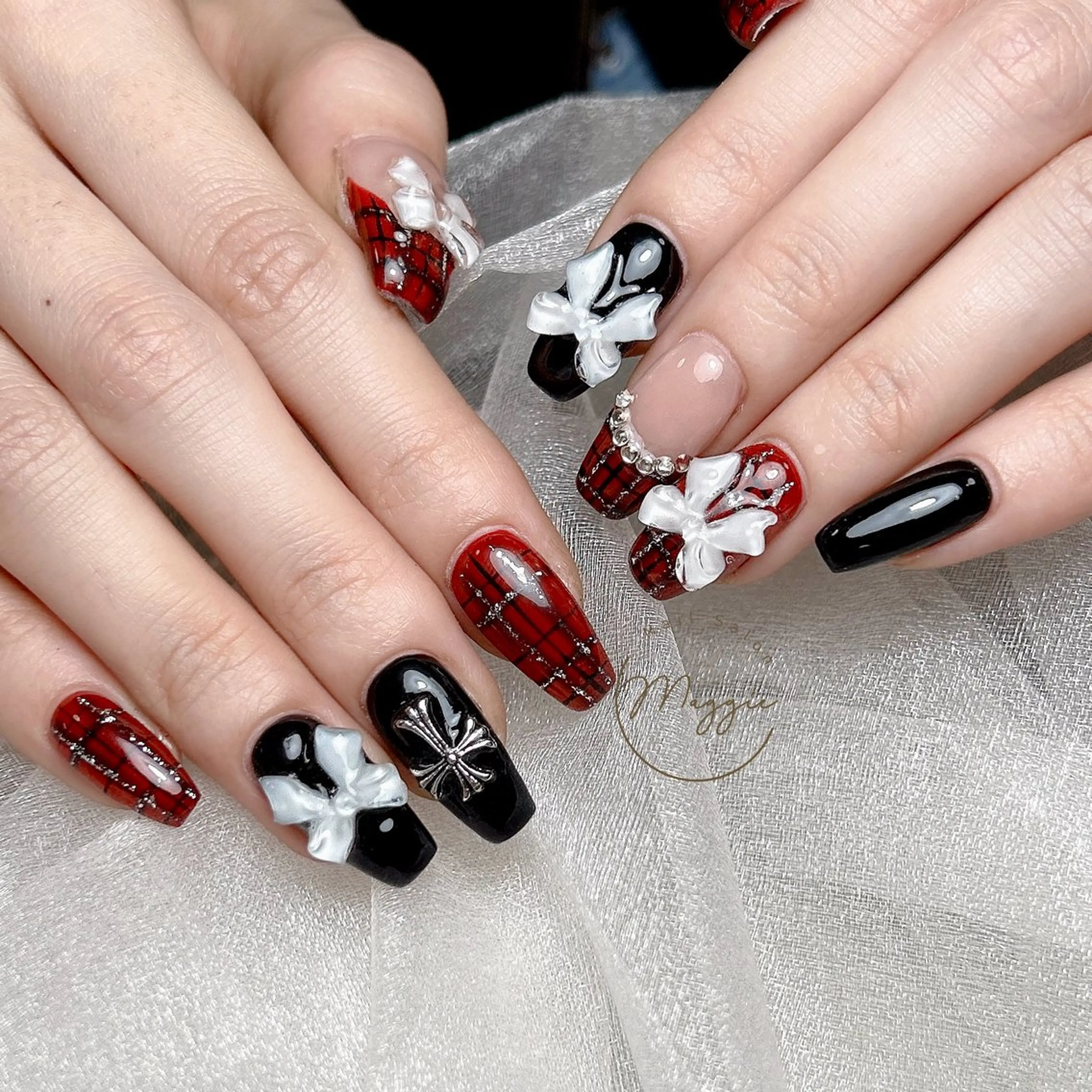 ネイル Maggie Nail🦩のネイルデザイン