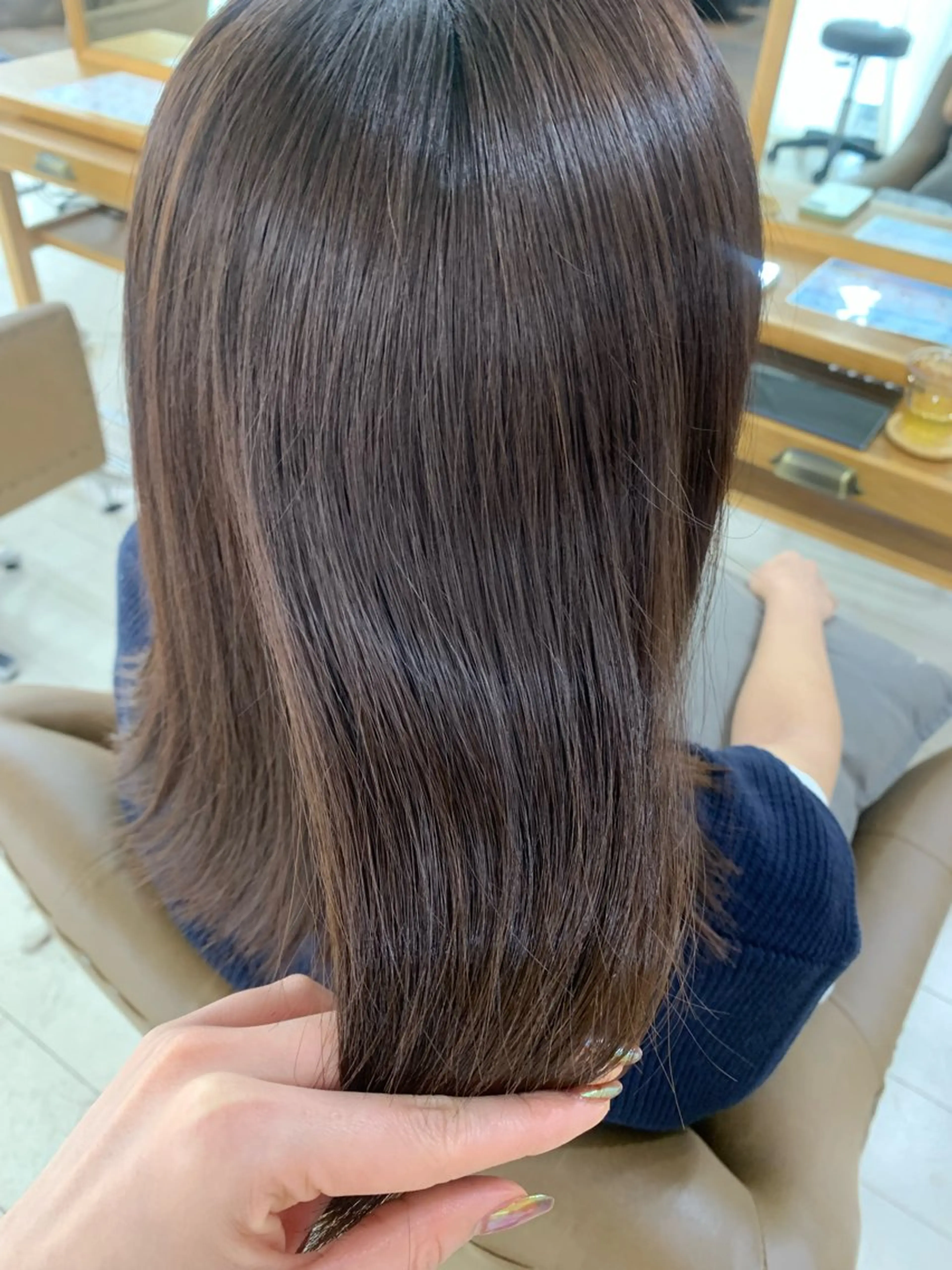 ミディアム カラー ヘアカラー トリートメント riho🪻暗髪/ 色持ちがいいカラーのヘアスタイル