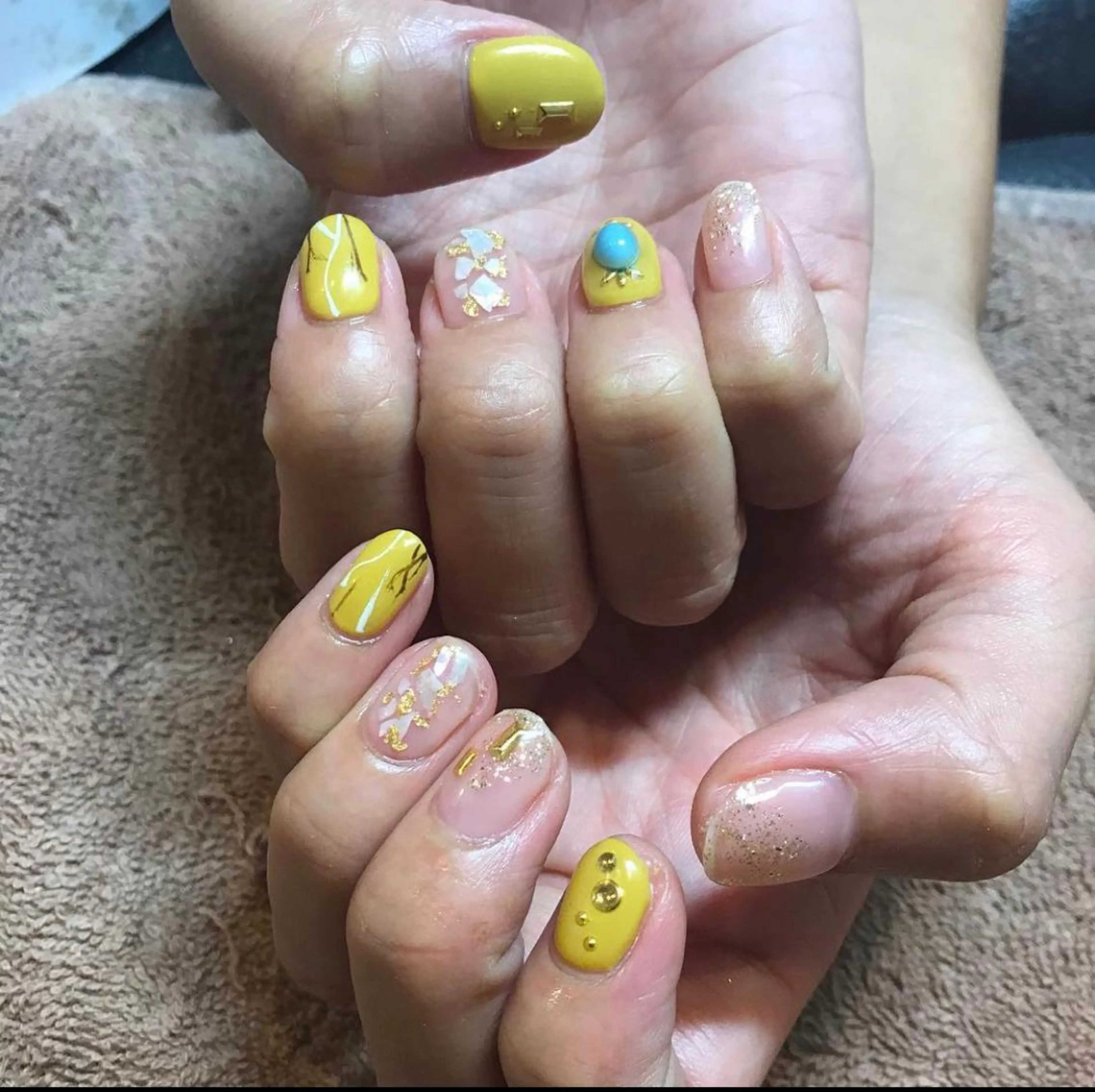 ネイル マルサンカクシカク所属・○△□ 守口市のネイルデザイン