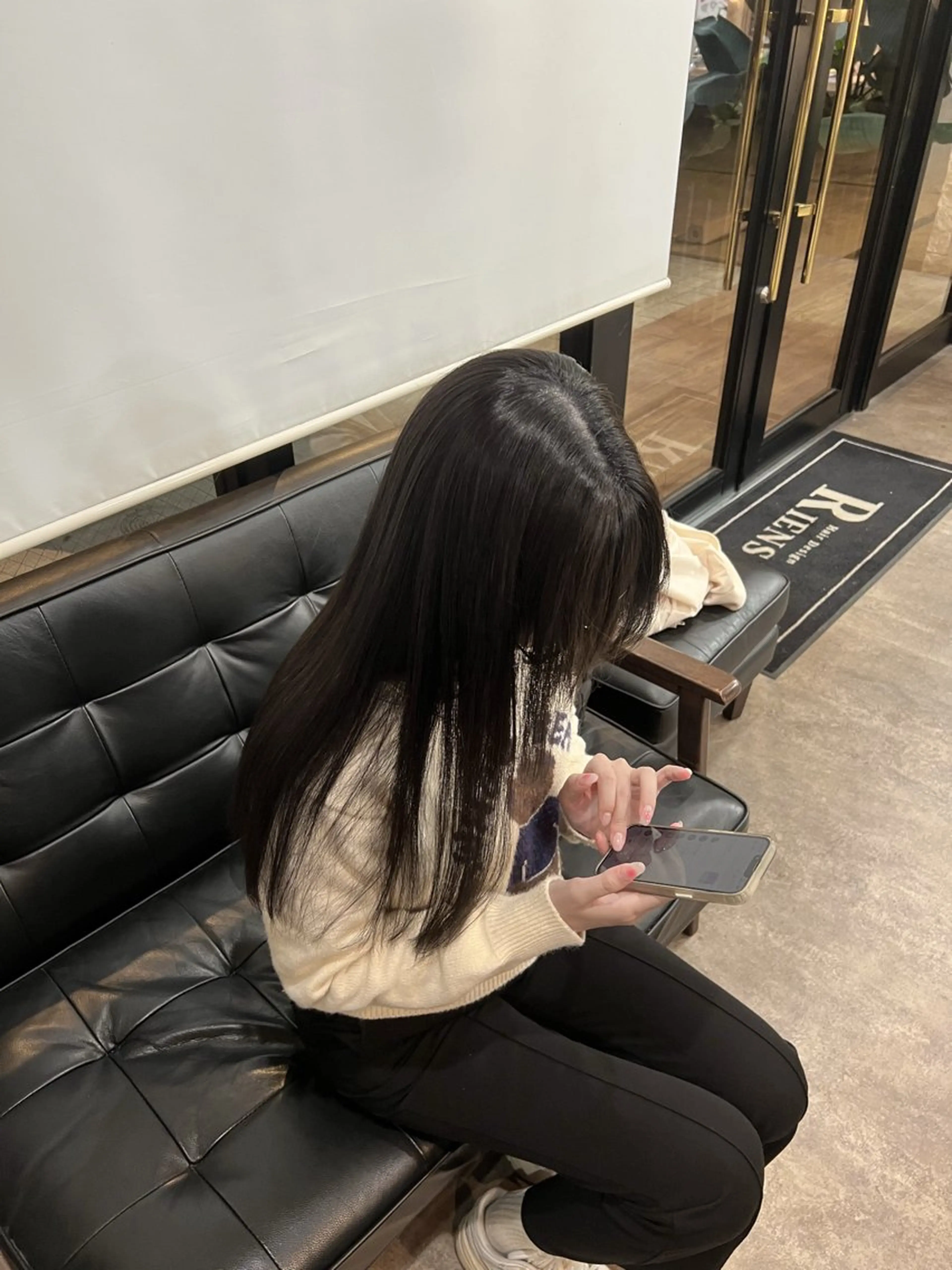 ロング RIENS Xrea nanamiのヘアスタイル