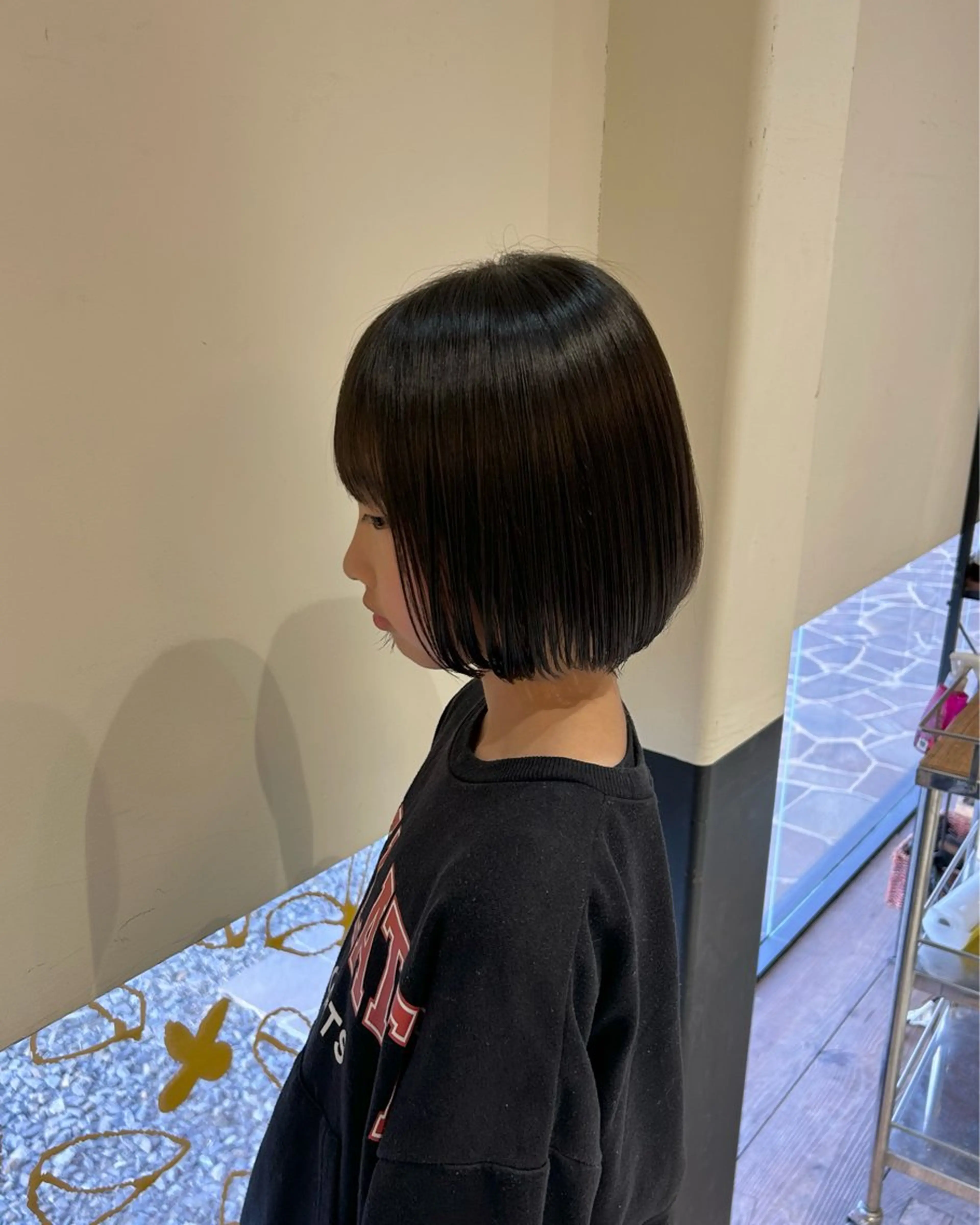 ショート ボブ カット 村松 麻菜のヘアスタイル