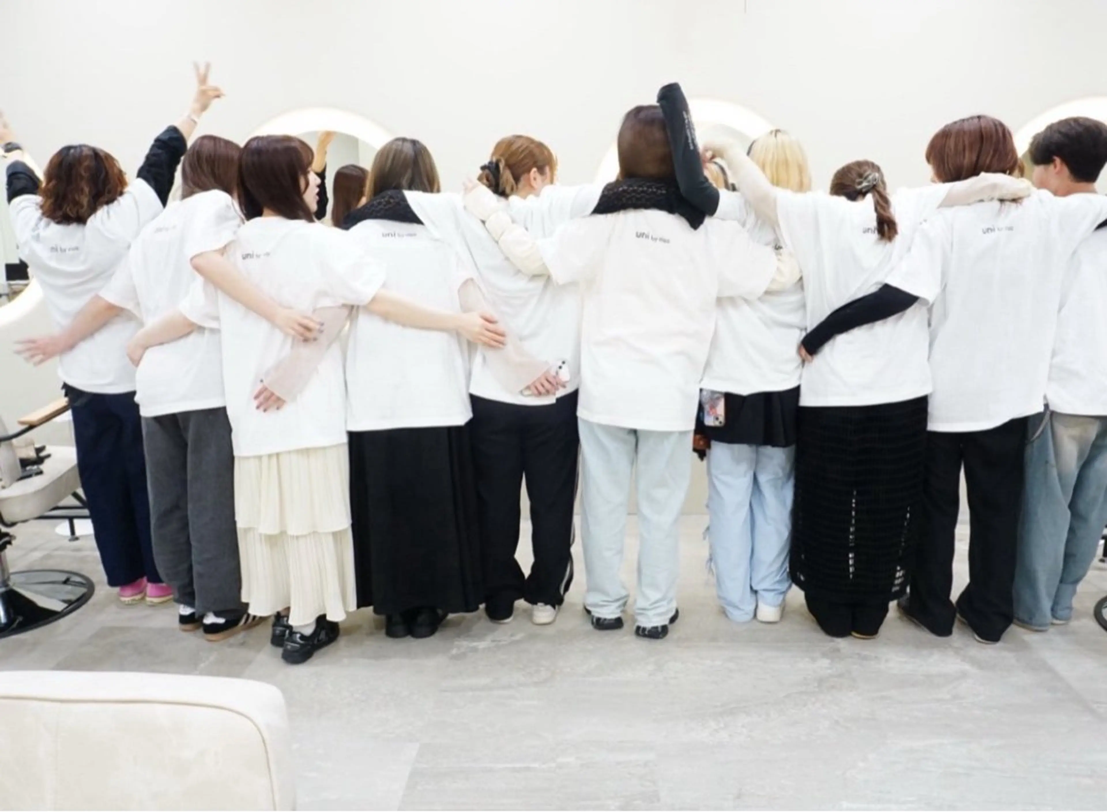 uni/haruhi ☀️大名透明感カラーのヘアスタイル