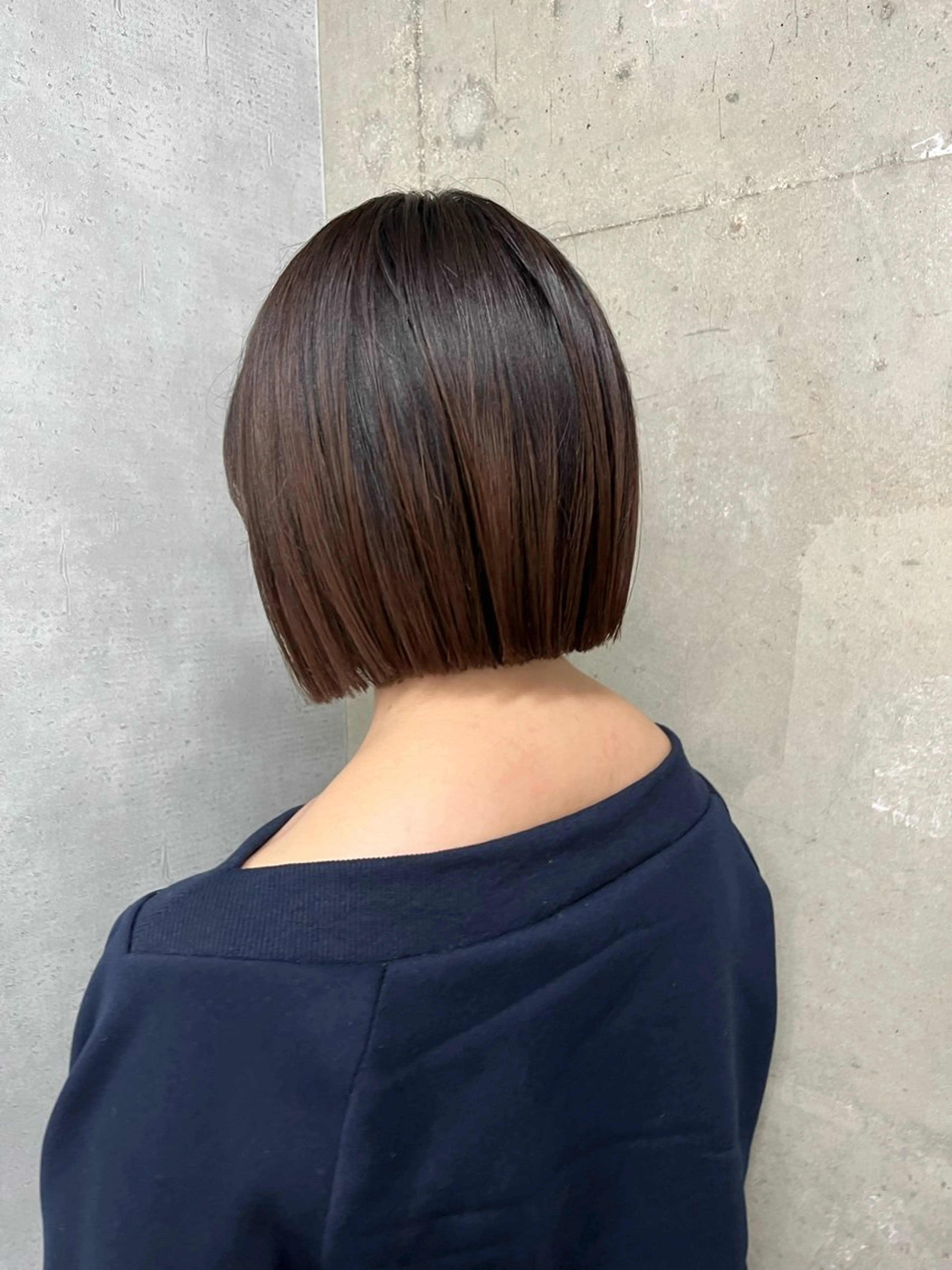 ミディアム ボブ anon Loemのヘアスタイル