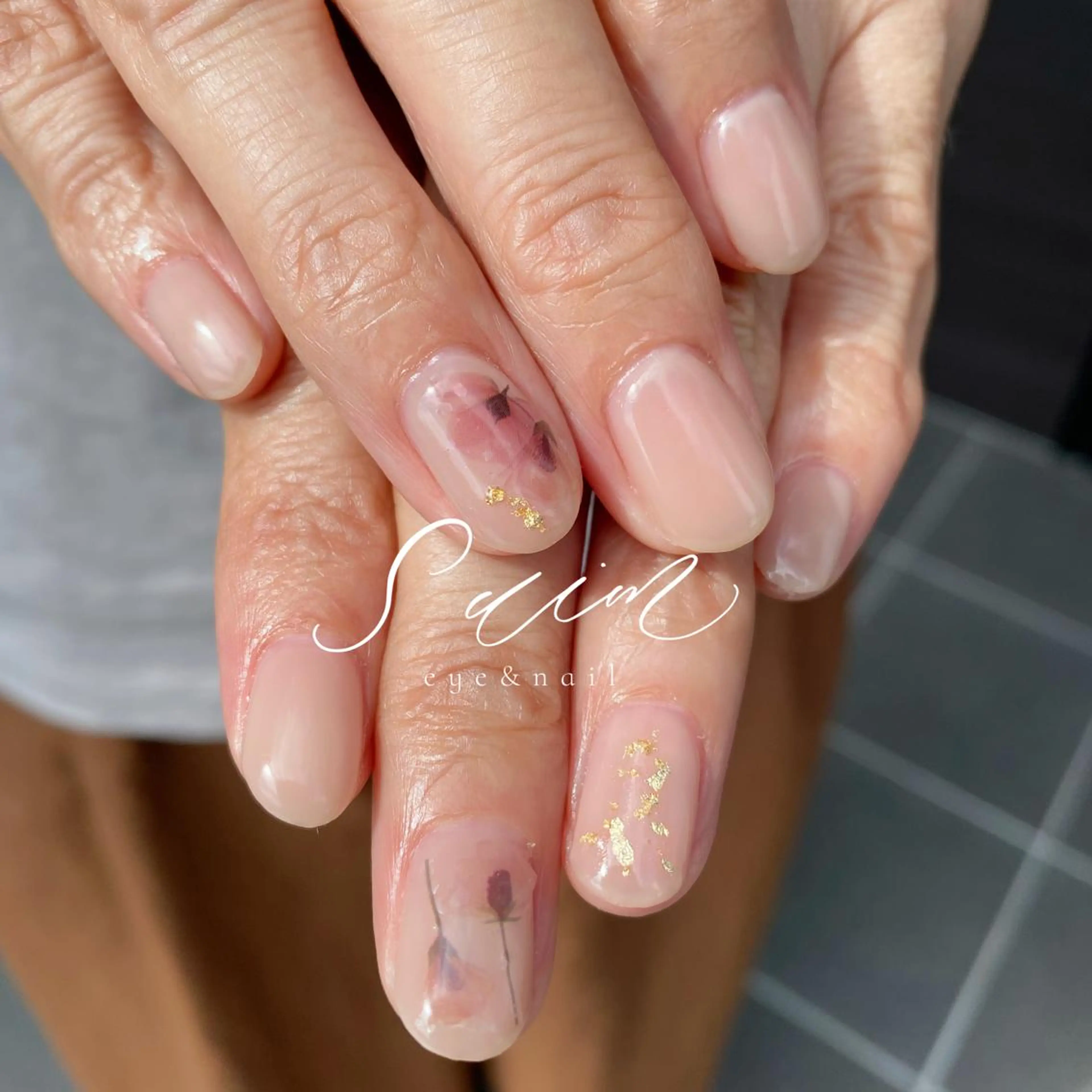 ネイル Suim所属・木下 綾のマツエク・マツパデザイン