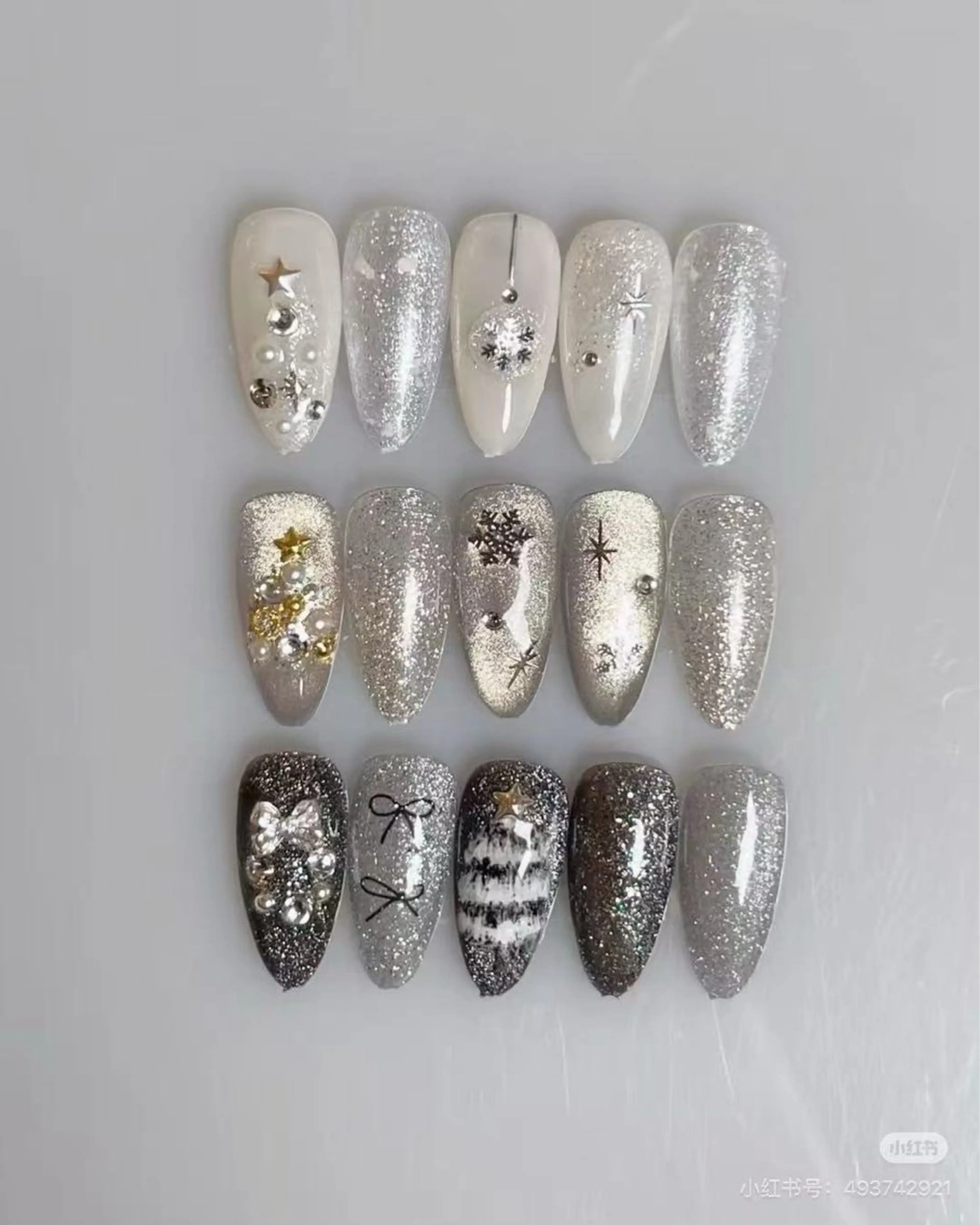 ネイル アートネイル 韓国ネイル 持ち込み ニュアンスネイル ワンカラーネイル ハンドネイル ハンドケア イブ ネイリのネイルデザイン