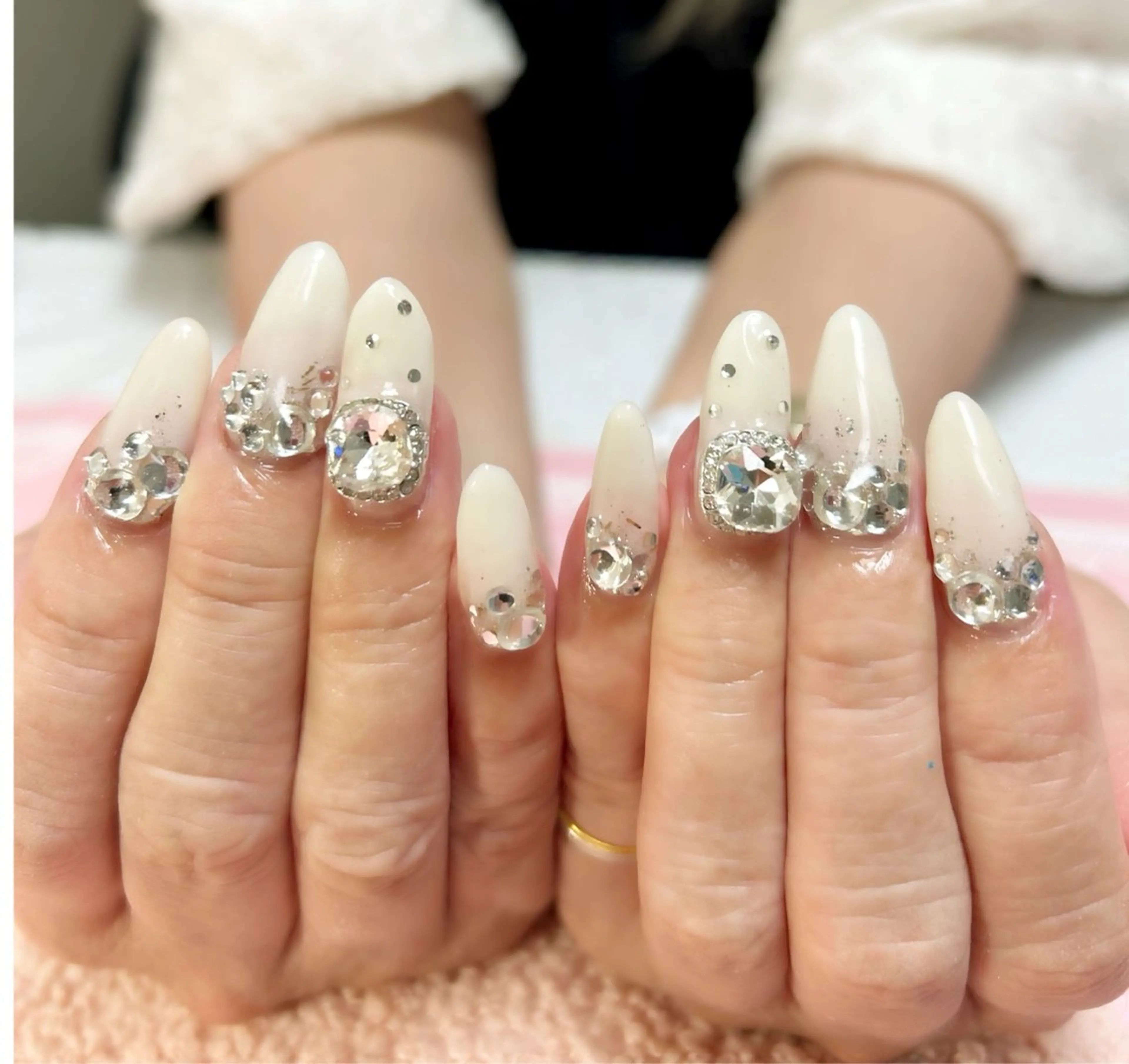 ネイル GＬA D所属・ＧＬAD グラットのネイルデザイン