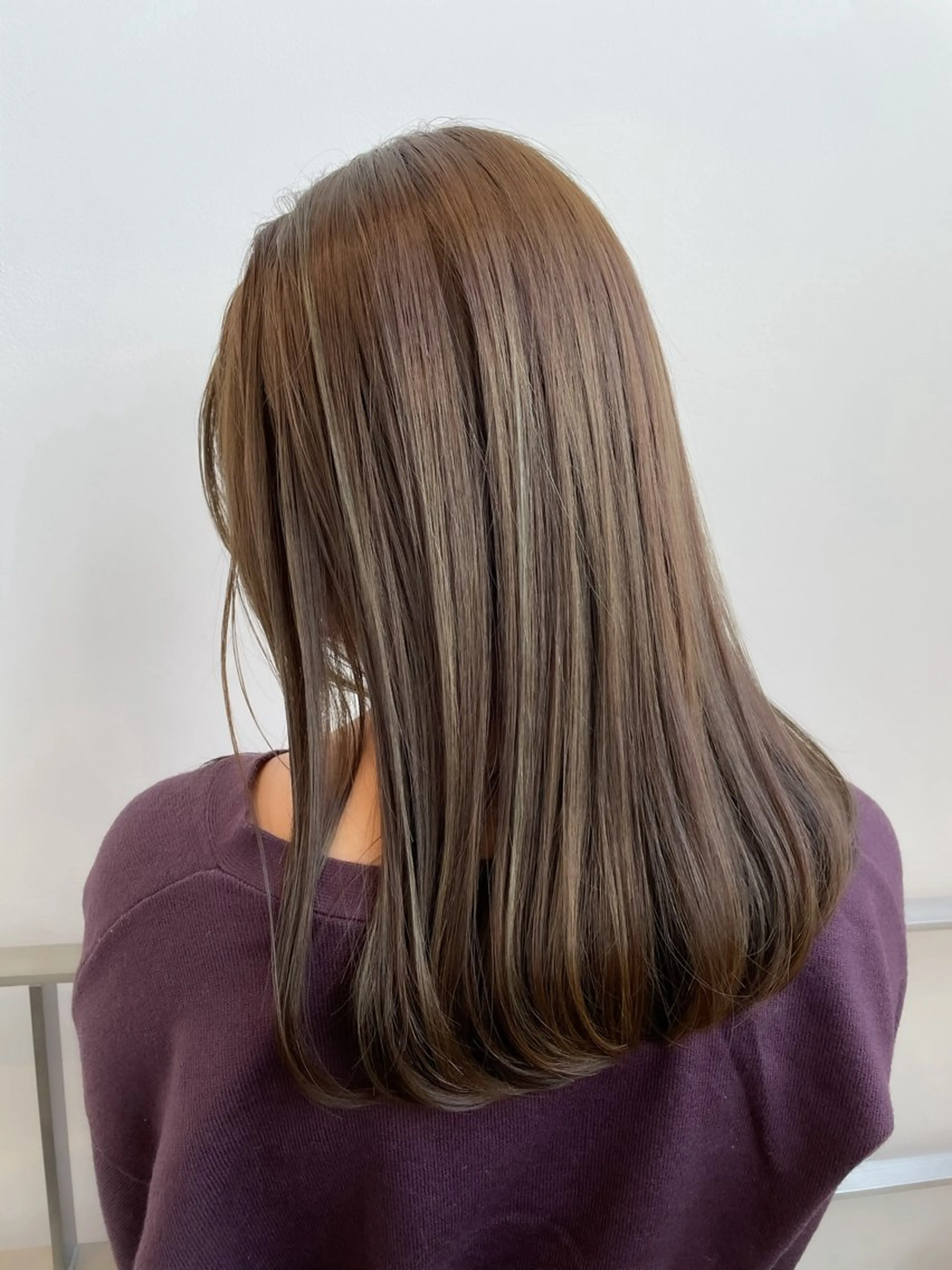 セミロング カラー ヘアアレンジ カット ヘアカラー トリートメント ヘアセット ミニボブ/ブリーチ 🌈MISATOのヘアスタイル